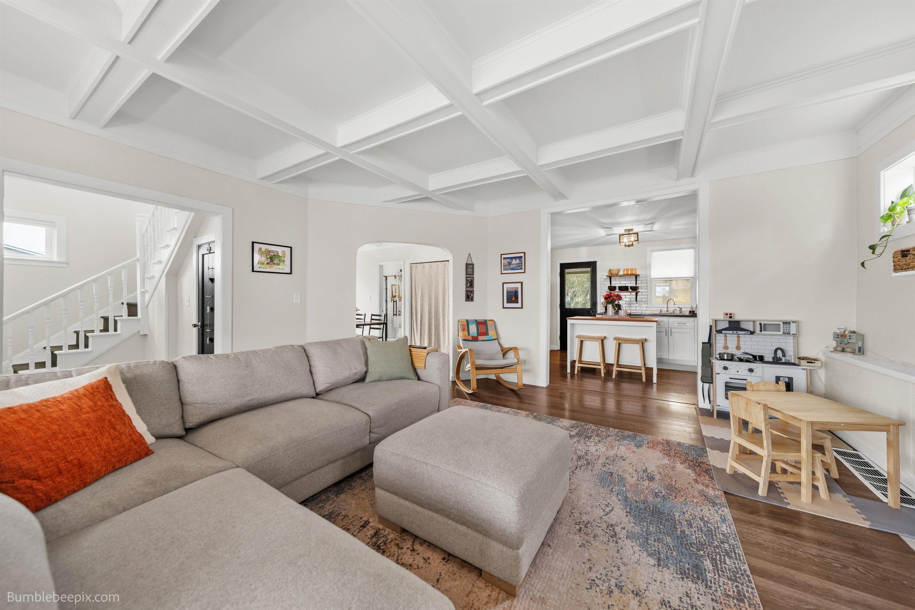 1858 E 8th Ave - Photo 4