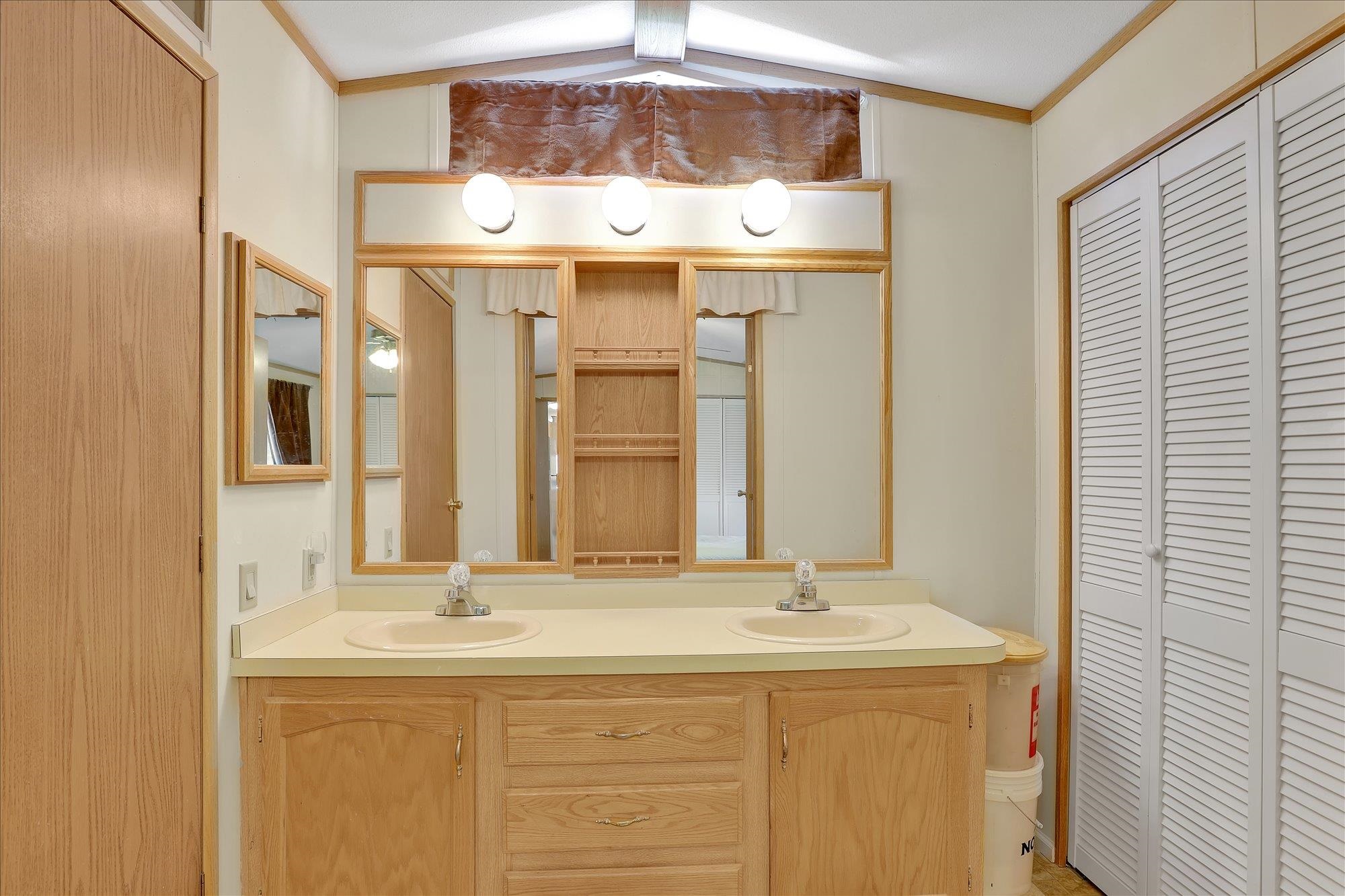 2311 W 16th Ave - Photo 18