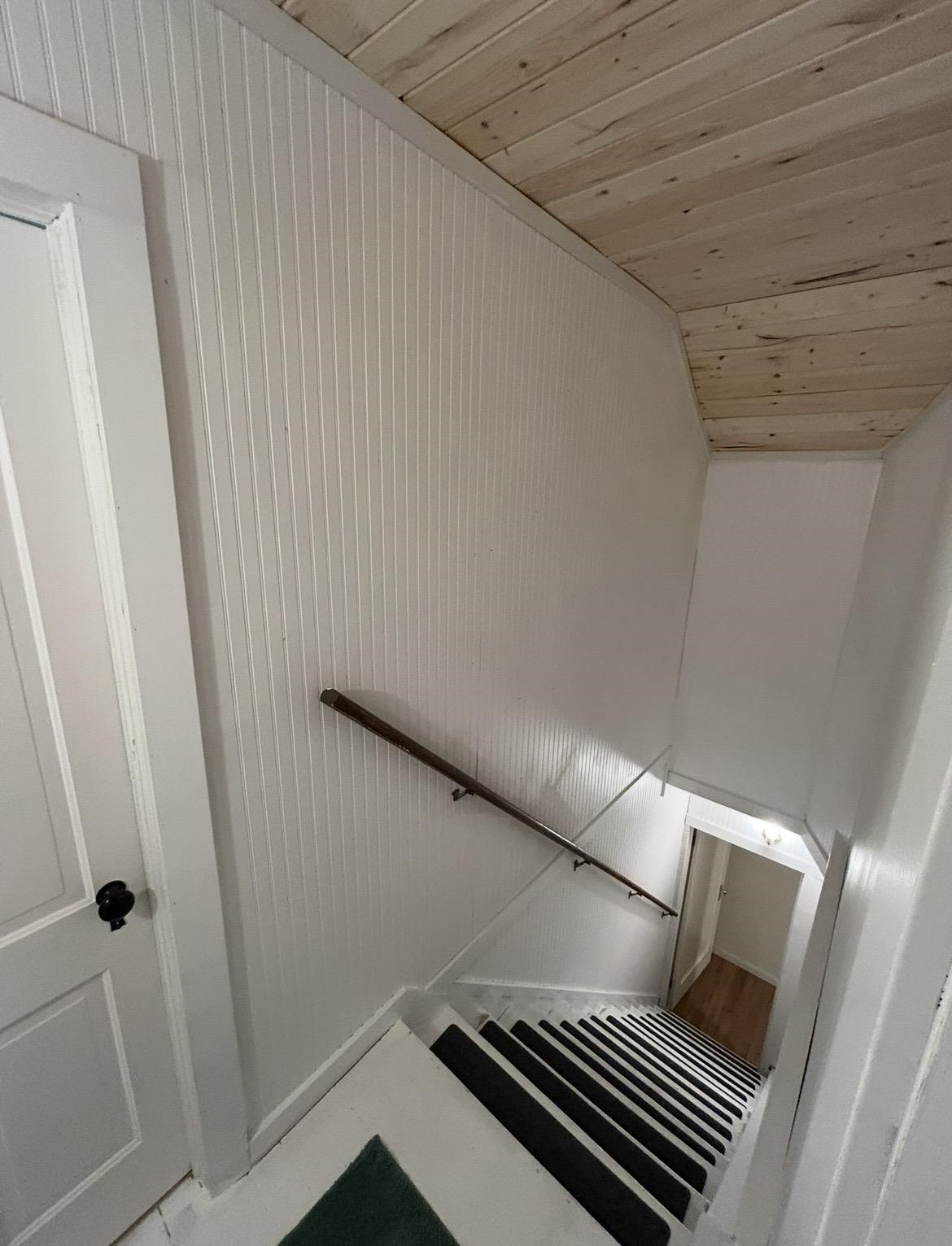 327 S Crosby St - Photo 22