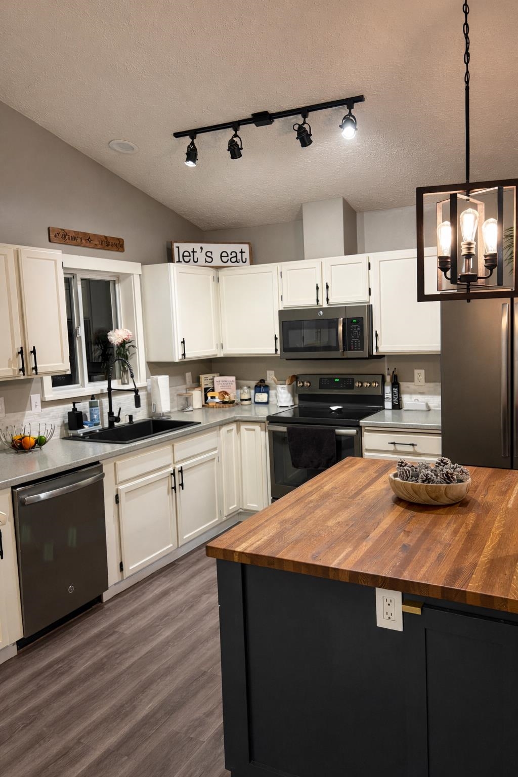 517 E Westcrest Ave - Photo 15