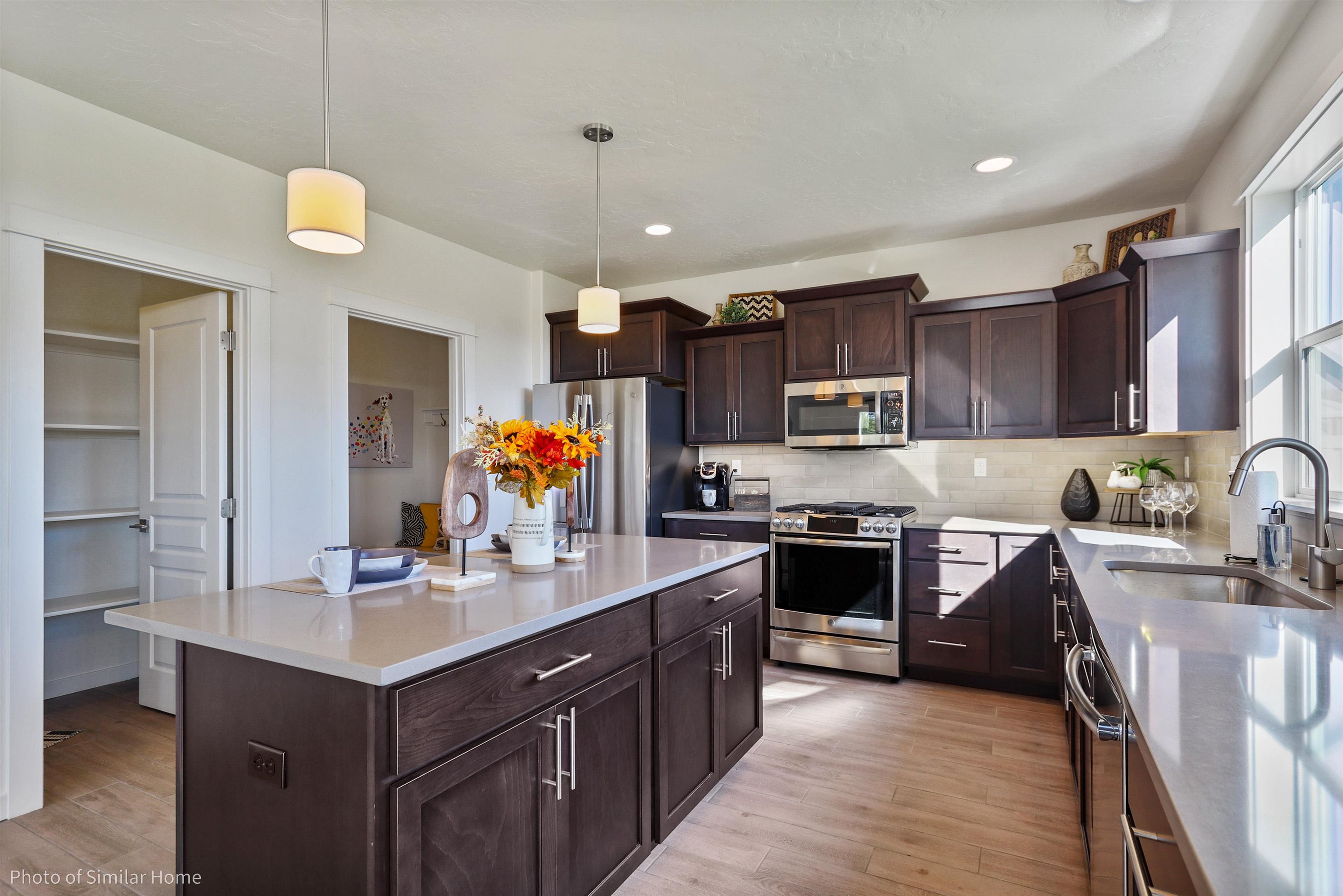 2323 Annie Pl - Photo 5