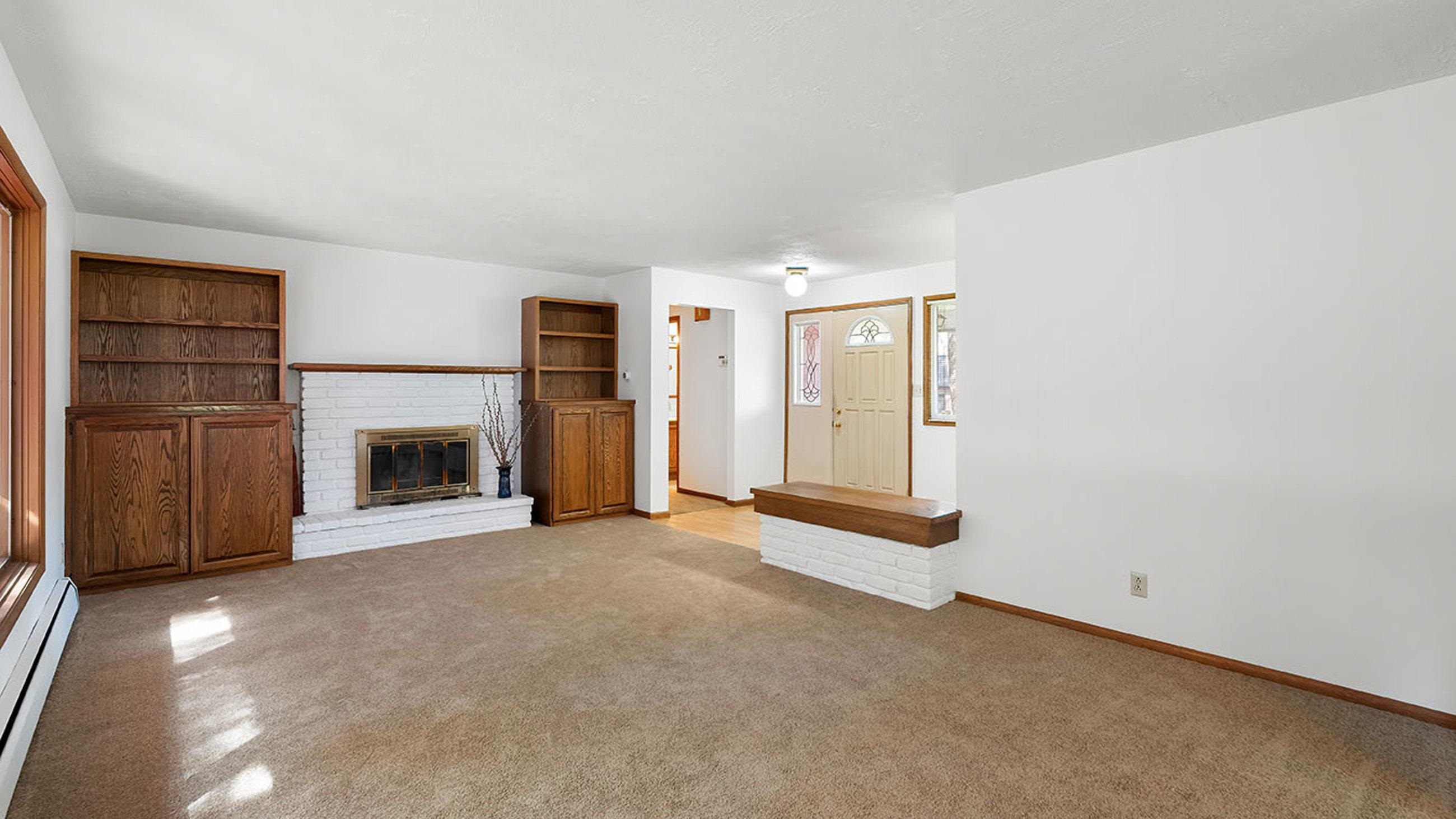 4303 N Ella Rd - Photo 6
