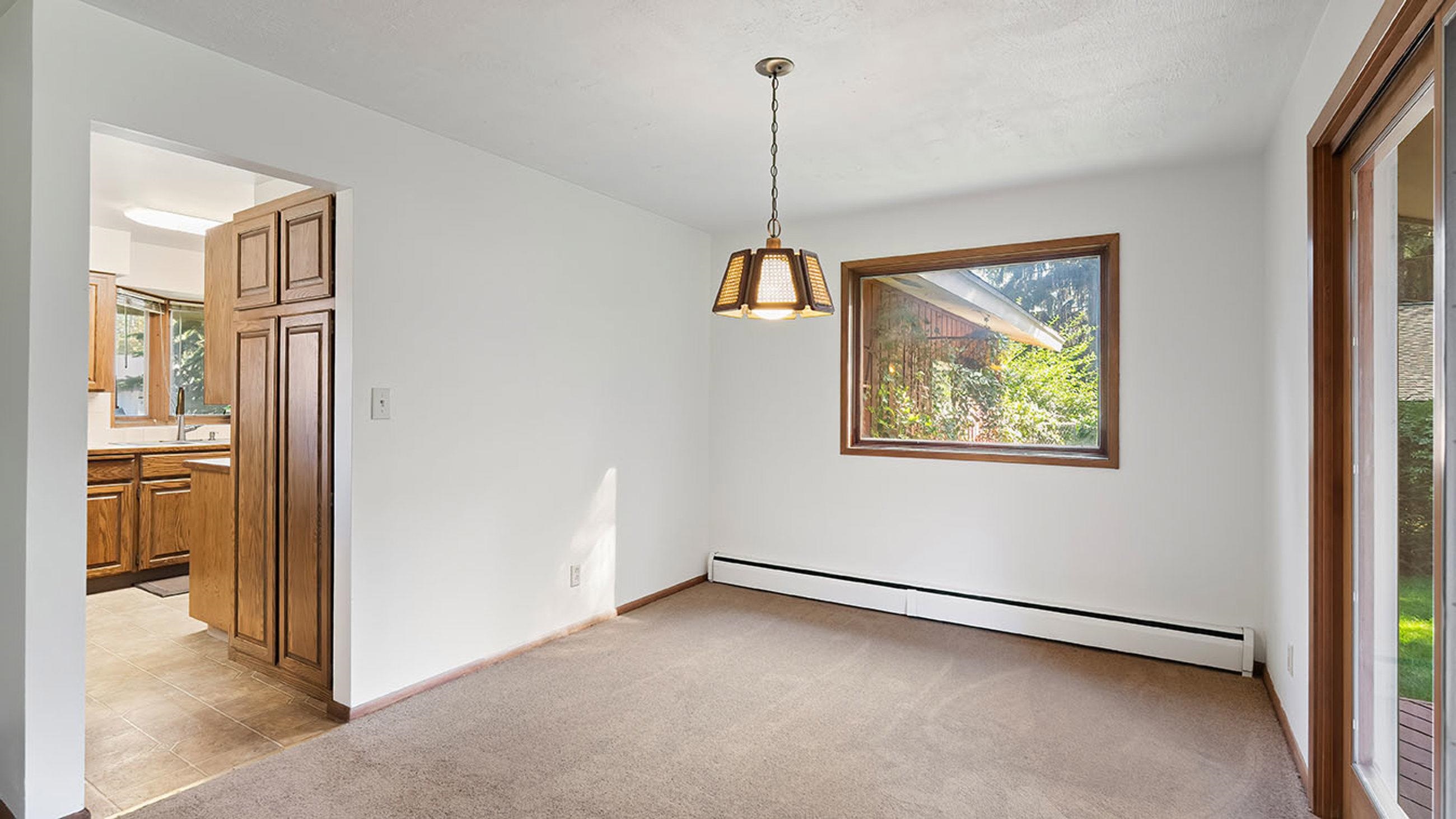 4303 N Ella Rd - Photo 8