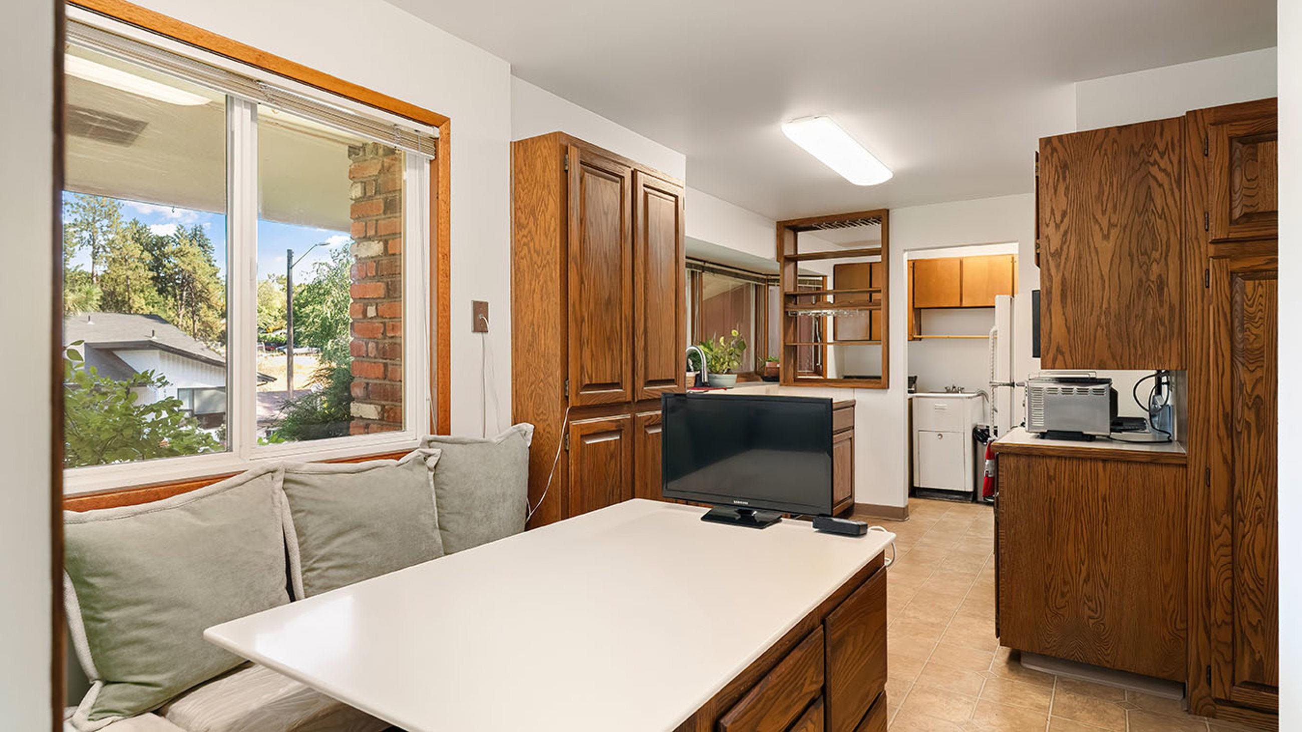 4303 N Ella Rd - Photo 10