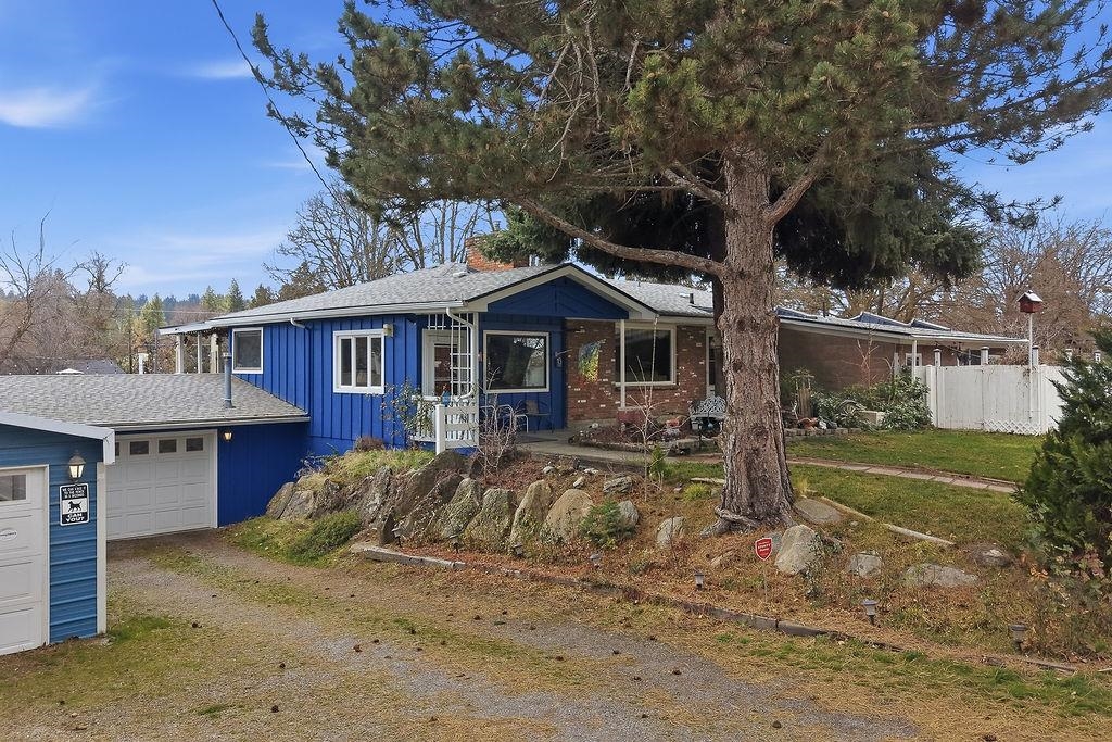 5204 E Granite Point Dr - Photo 2