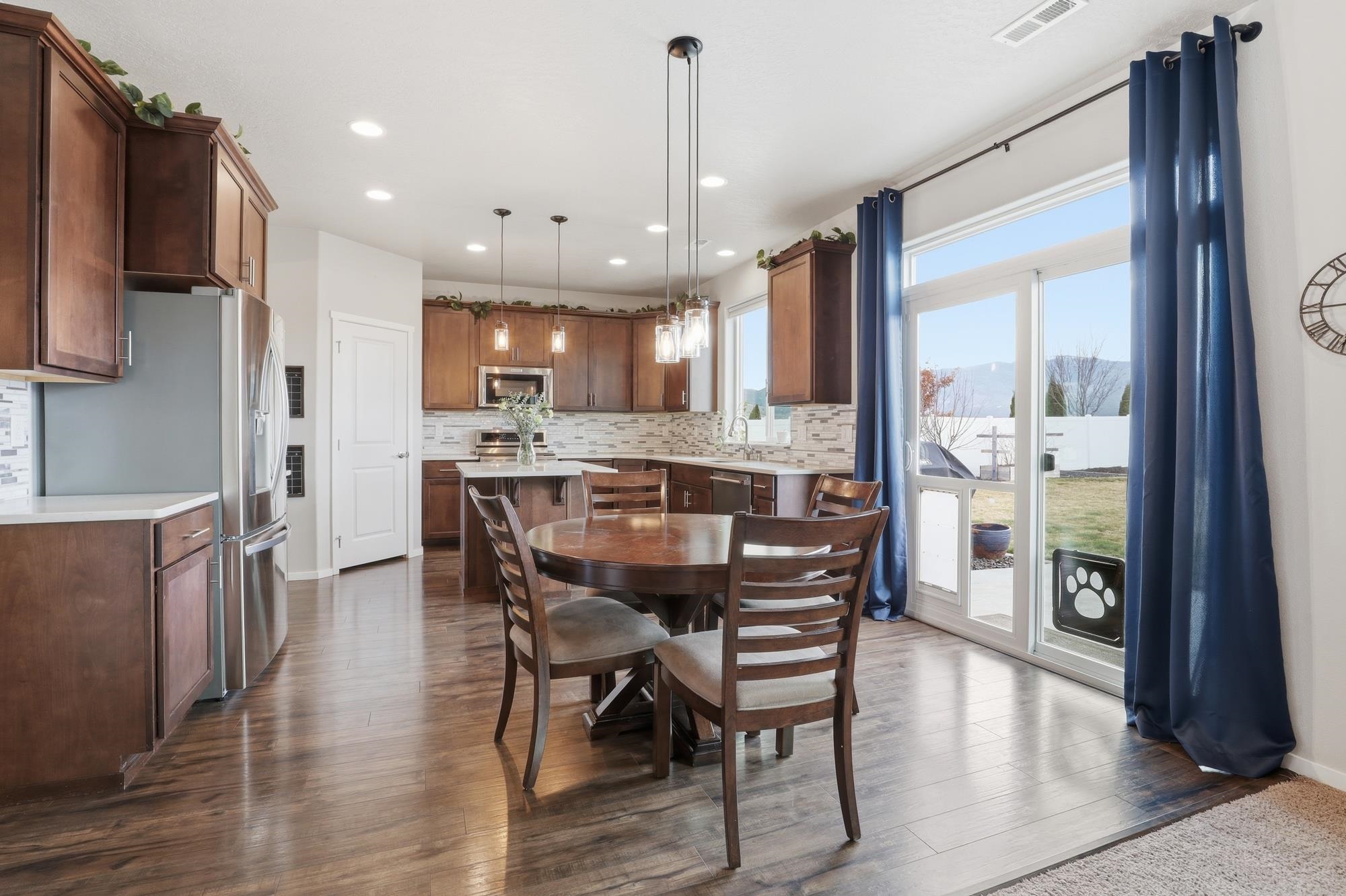 19108 E 15th Ave - Photo 10