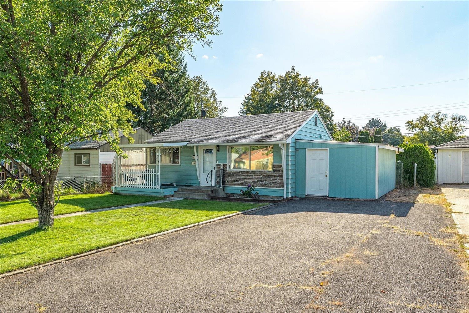 5723 N Loma Dr - Photo 4