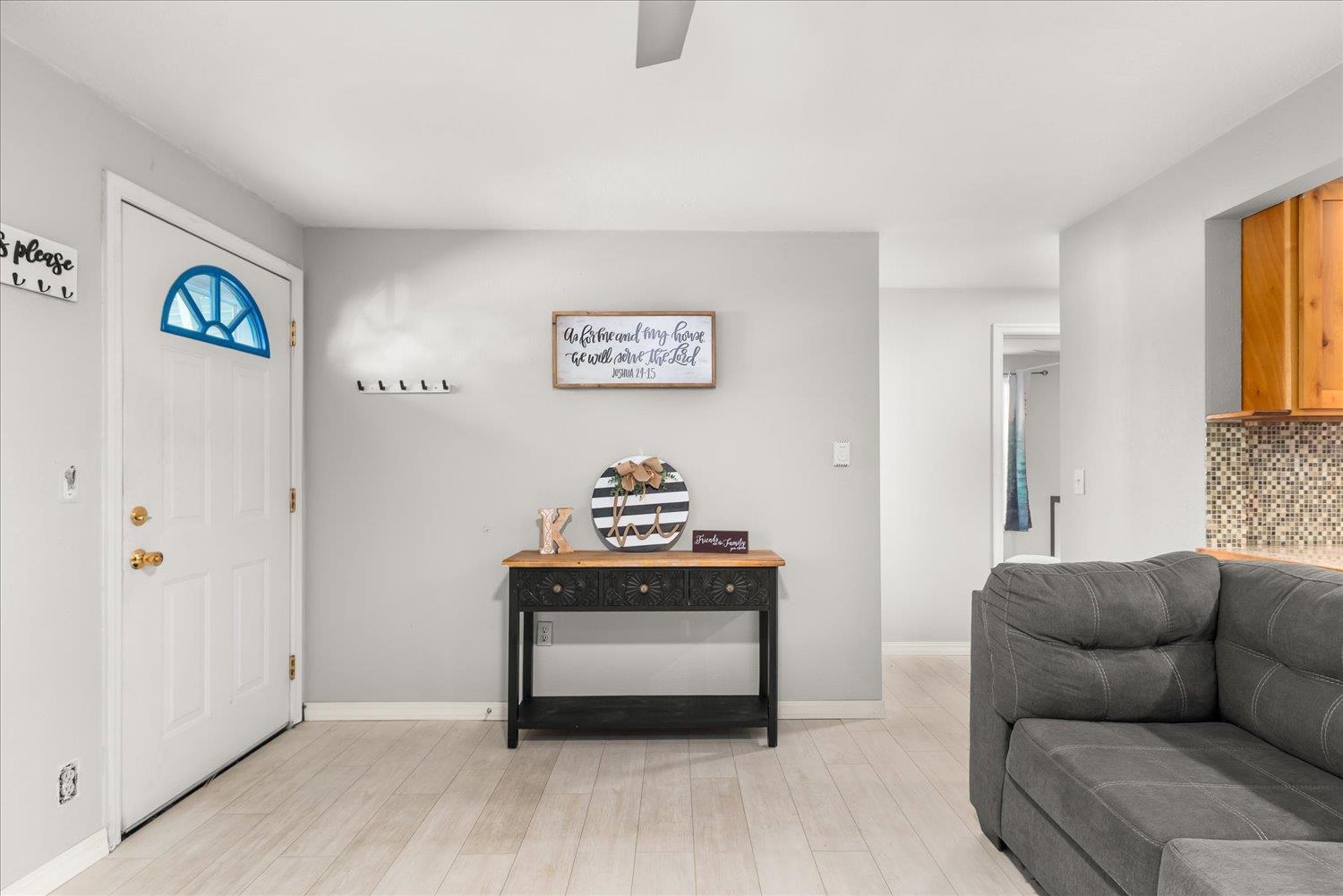 5723 N Loma Dr - Photo 11