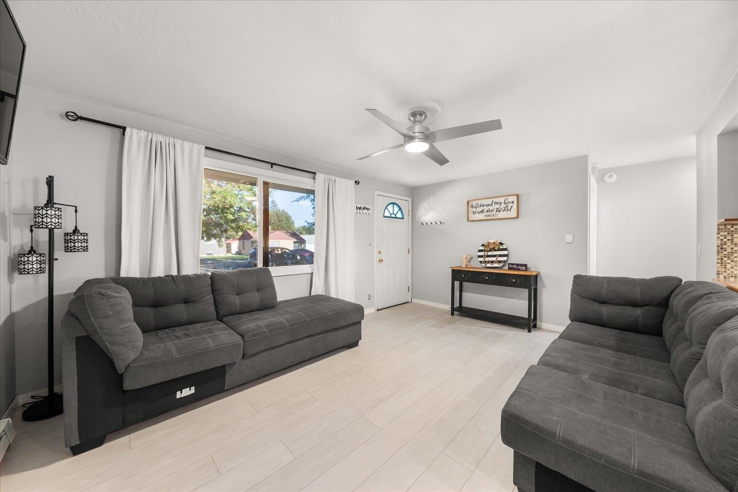 5723 N Loma Dr - Photo 14