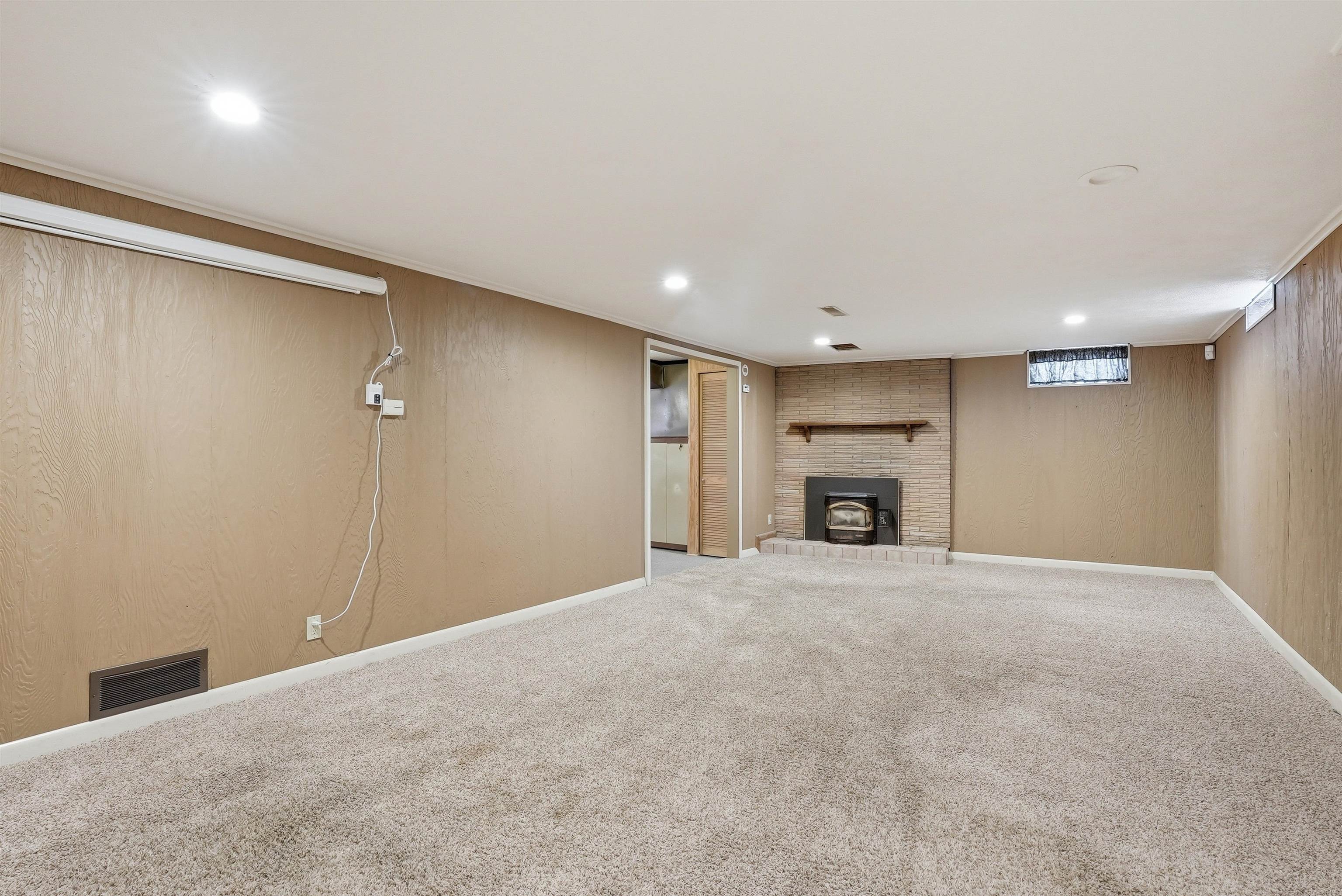 3703 E 18th Ave - Photo 14