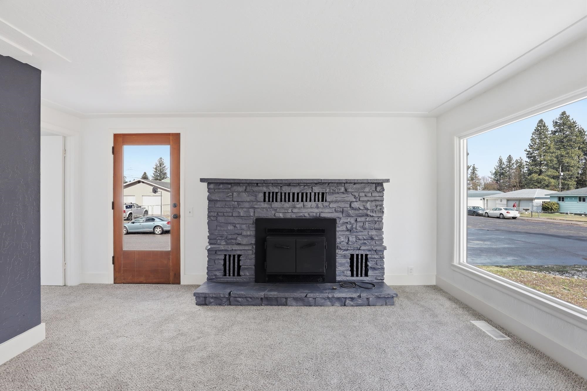 6423 N Washington St - Photo 5