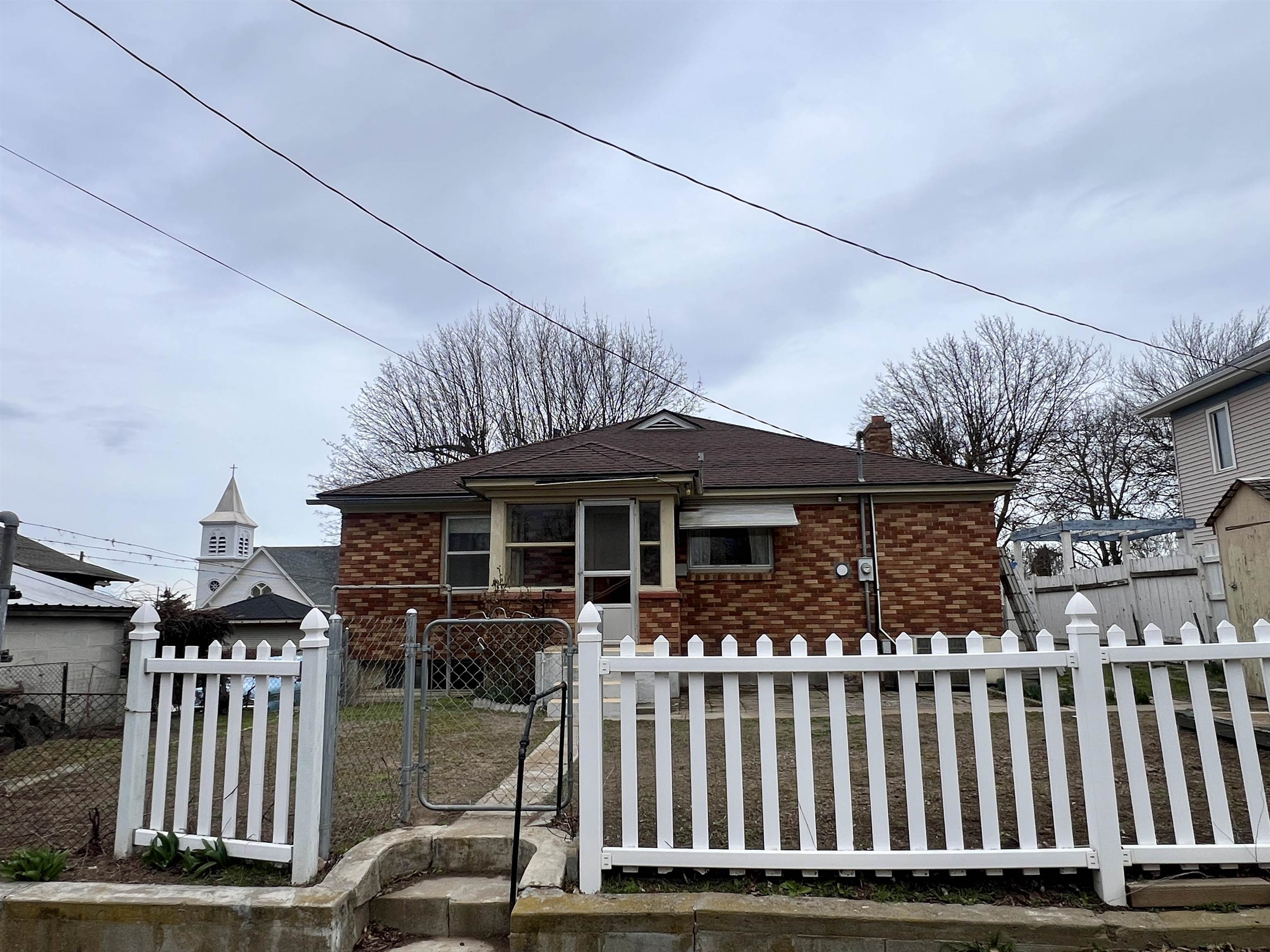 105 W 4th Ave - Photo 28