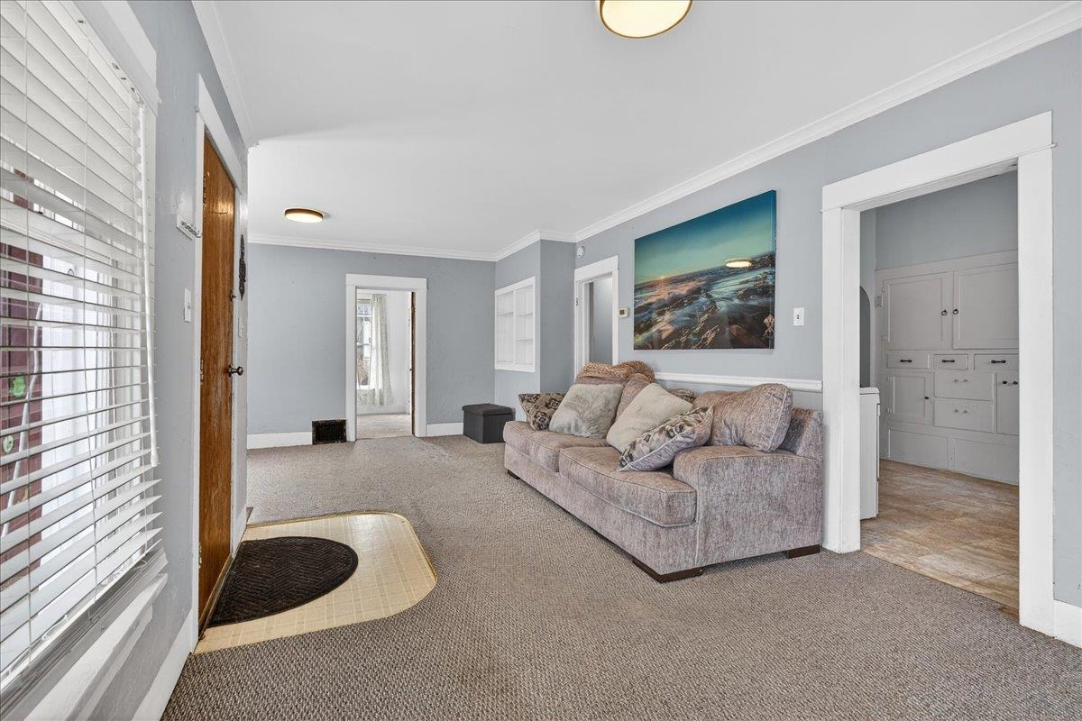 2927 E Wabash Ave - Photo 5