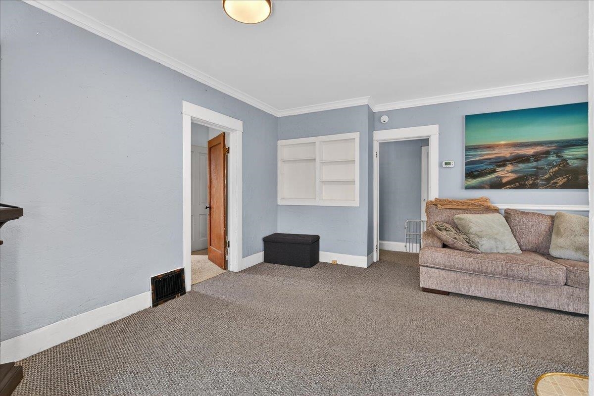 2927 E Wabash Ave - Photo 6