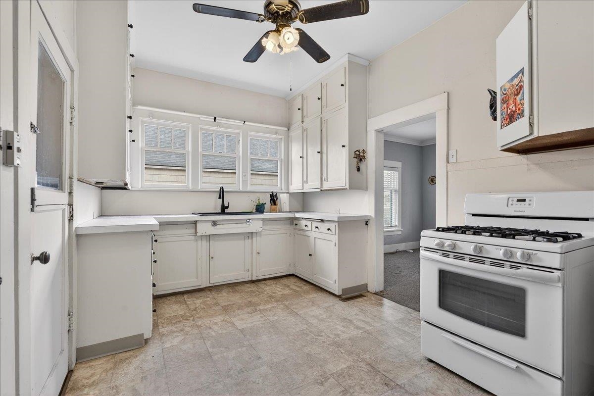 2927 E Wabash Ave - Photo 8