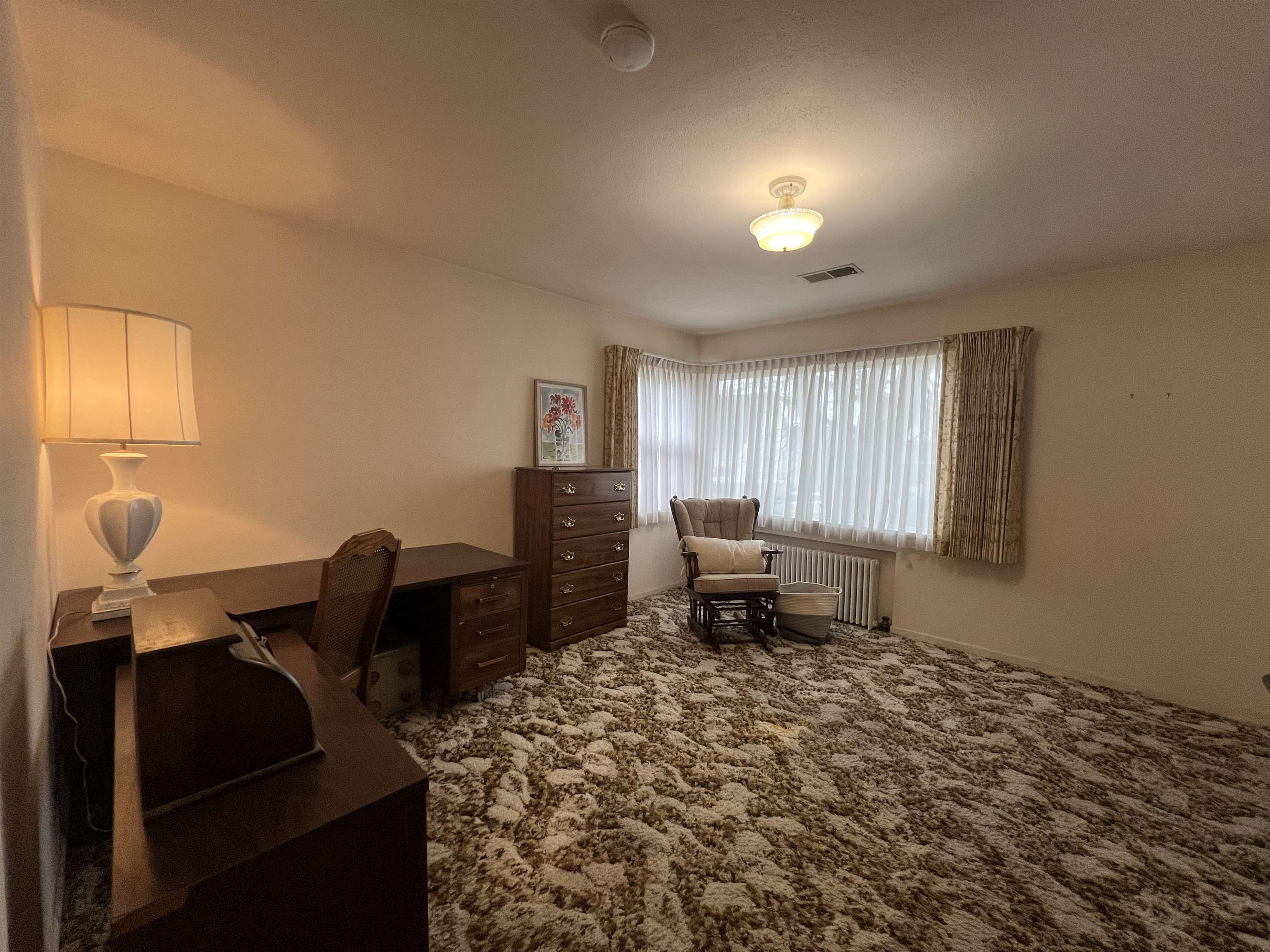 105 W 4th Ave - Photo 18