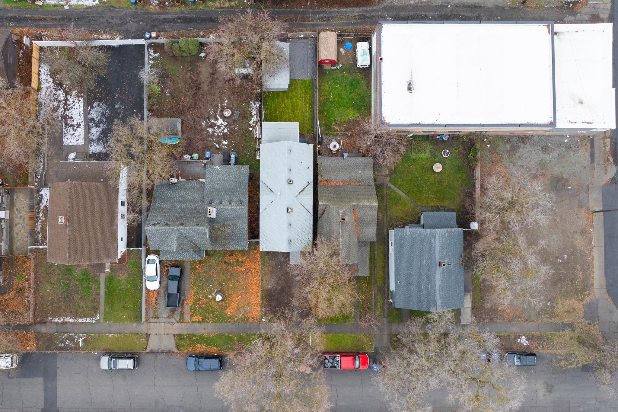 1014 W Spofford Ave - Photo 44