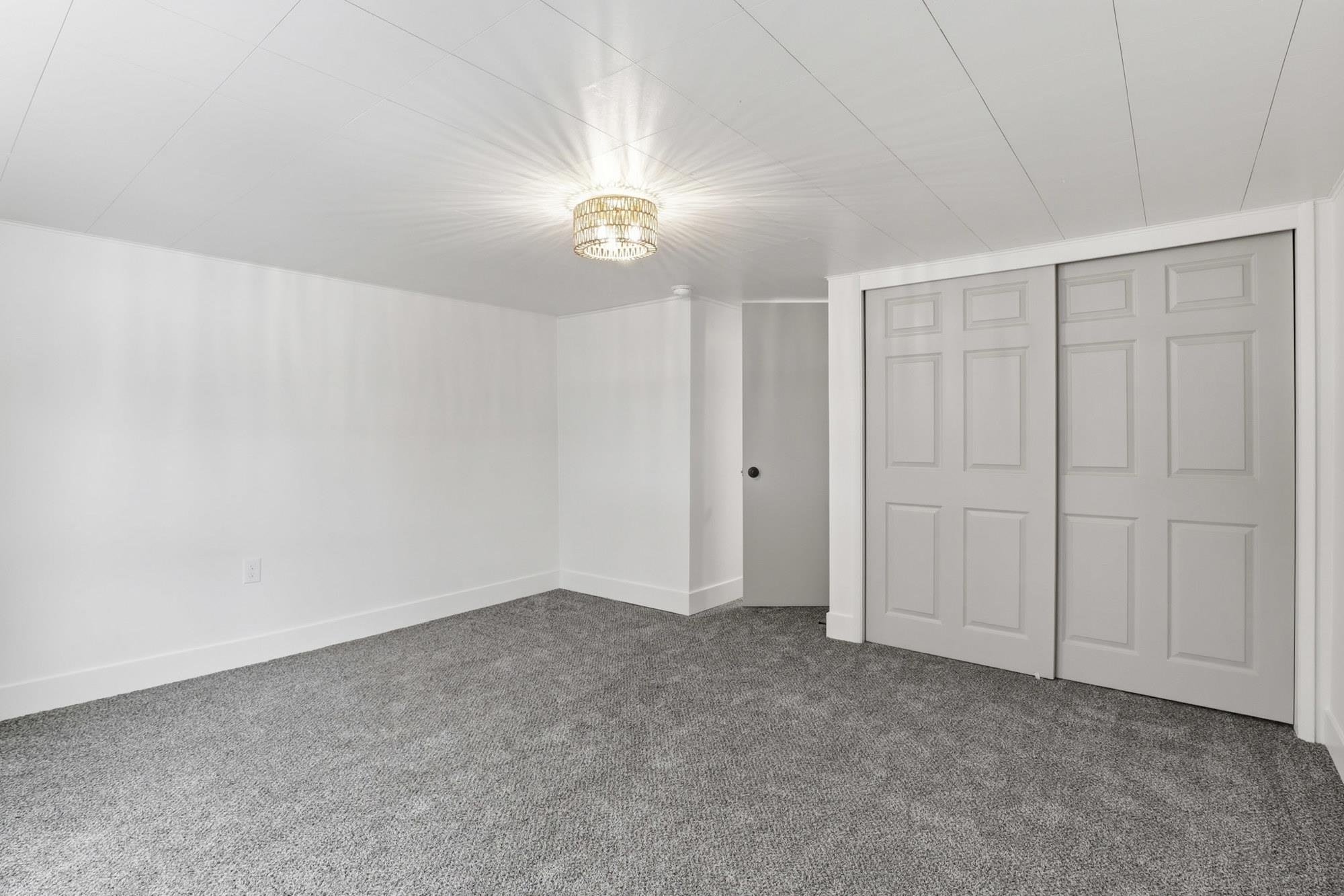 11022 E 4TH Ave - Photo 22