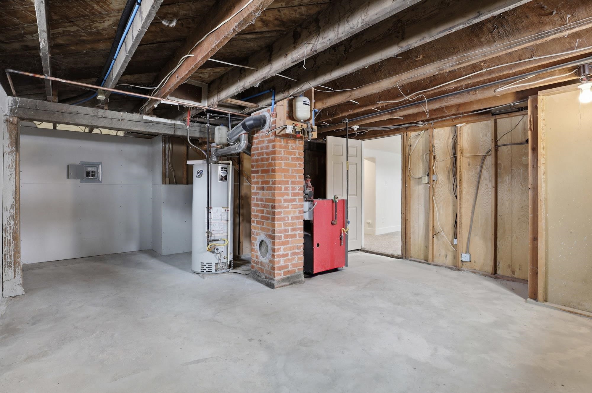 11022 E 4TH Ave - Photo 32