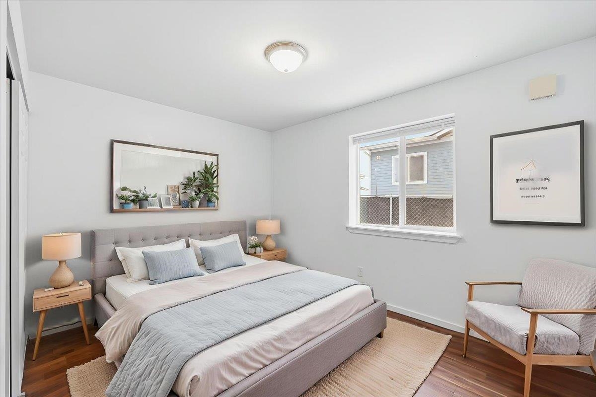 402 E I St - Photo 12