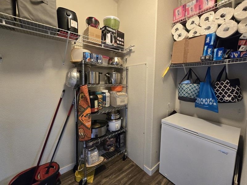 604 N West St - Photo 5