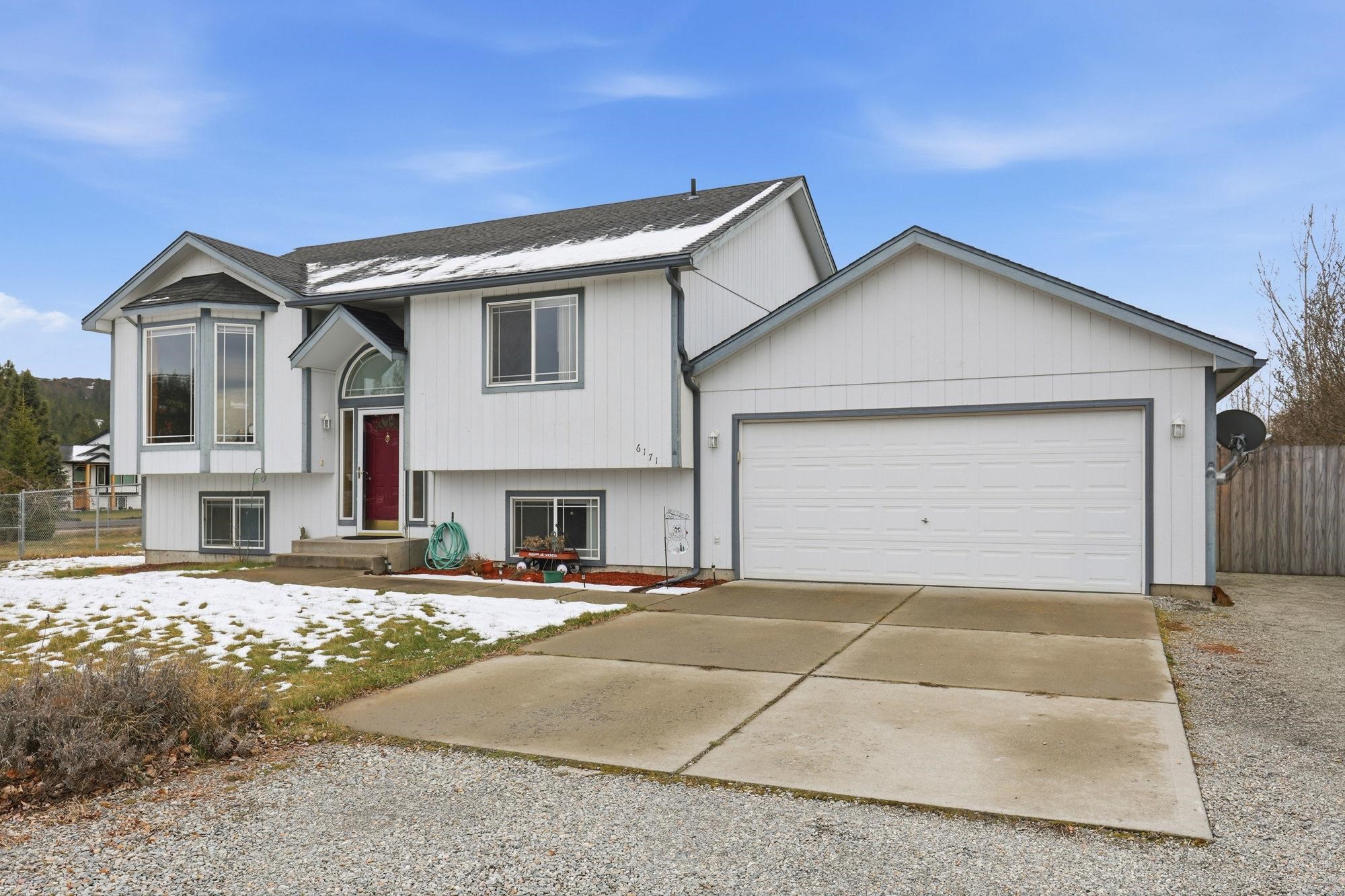 6171 Moriah Dr - Photo 2