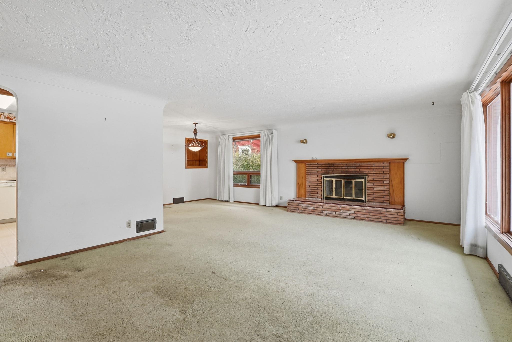1022 W 16th Ave - Photo 4