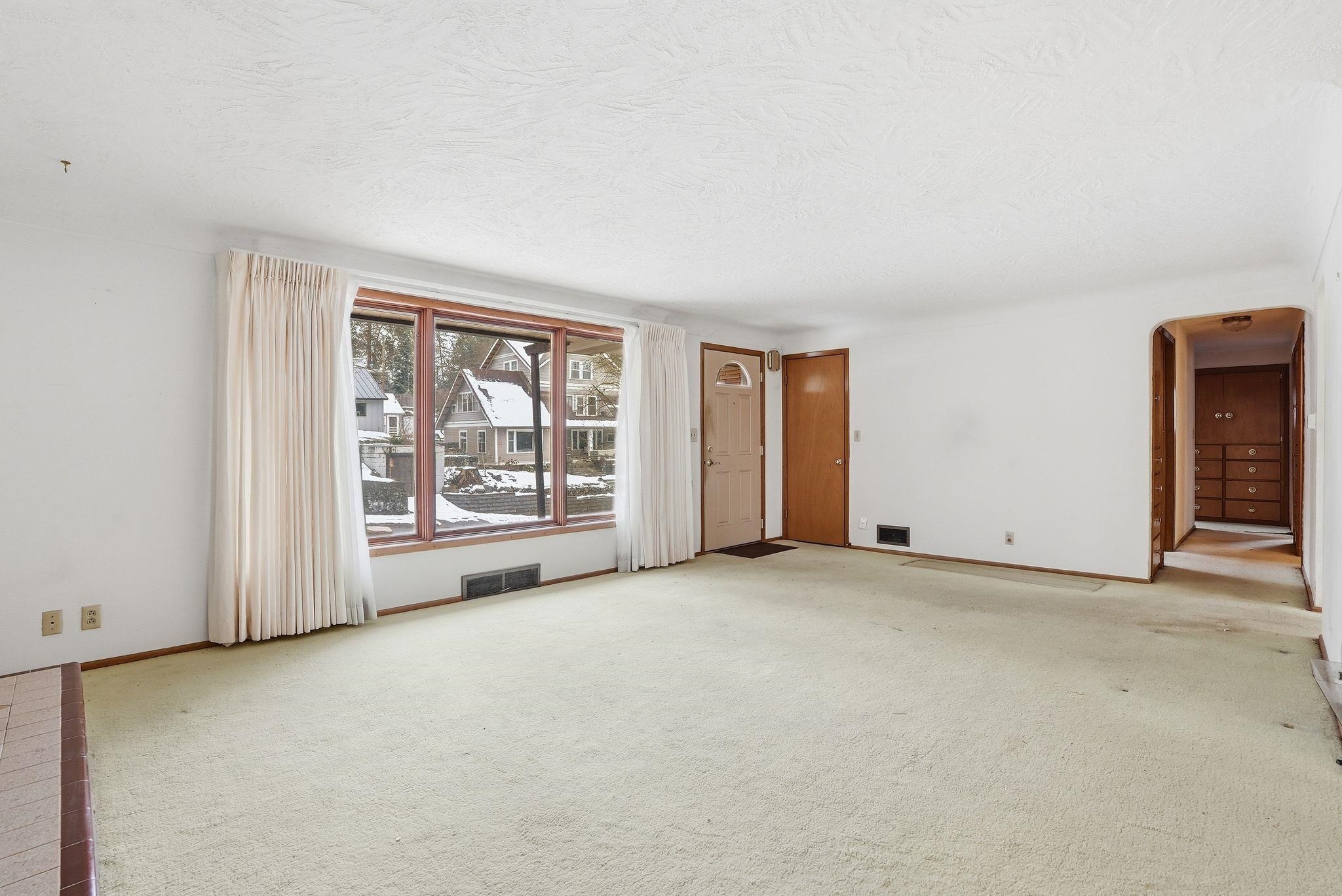 1022 W 16th Ave - Photo 6