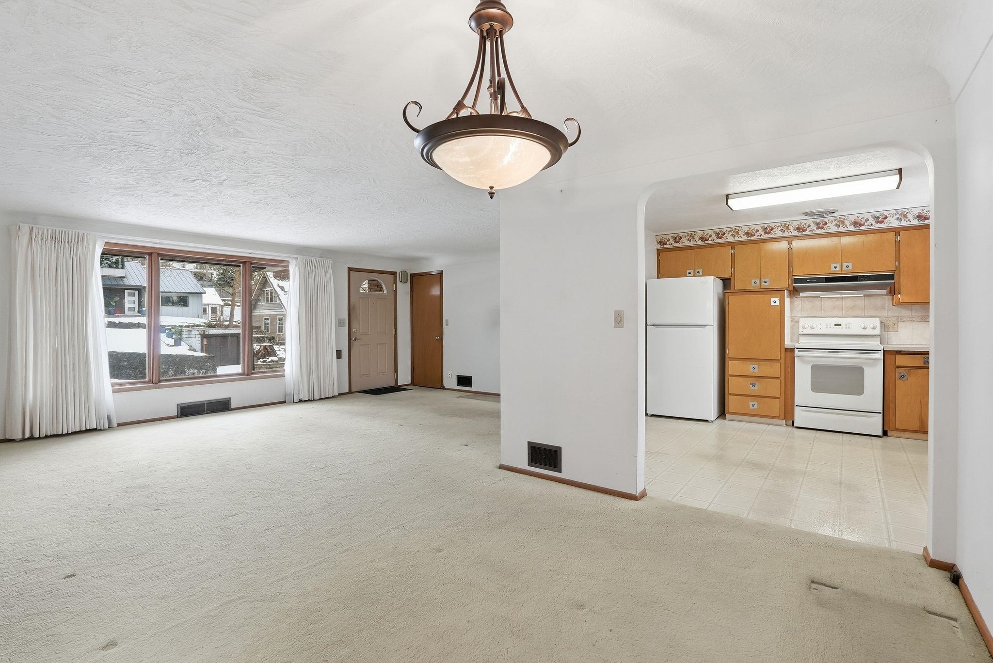 1022 W 16th Ave - Photo 10