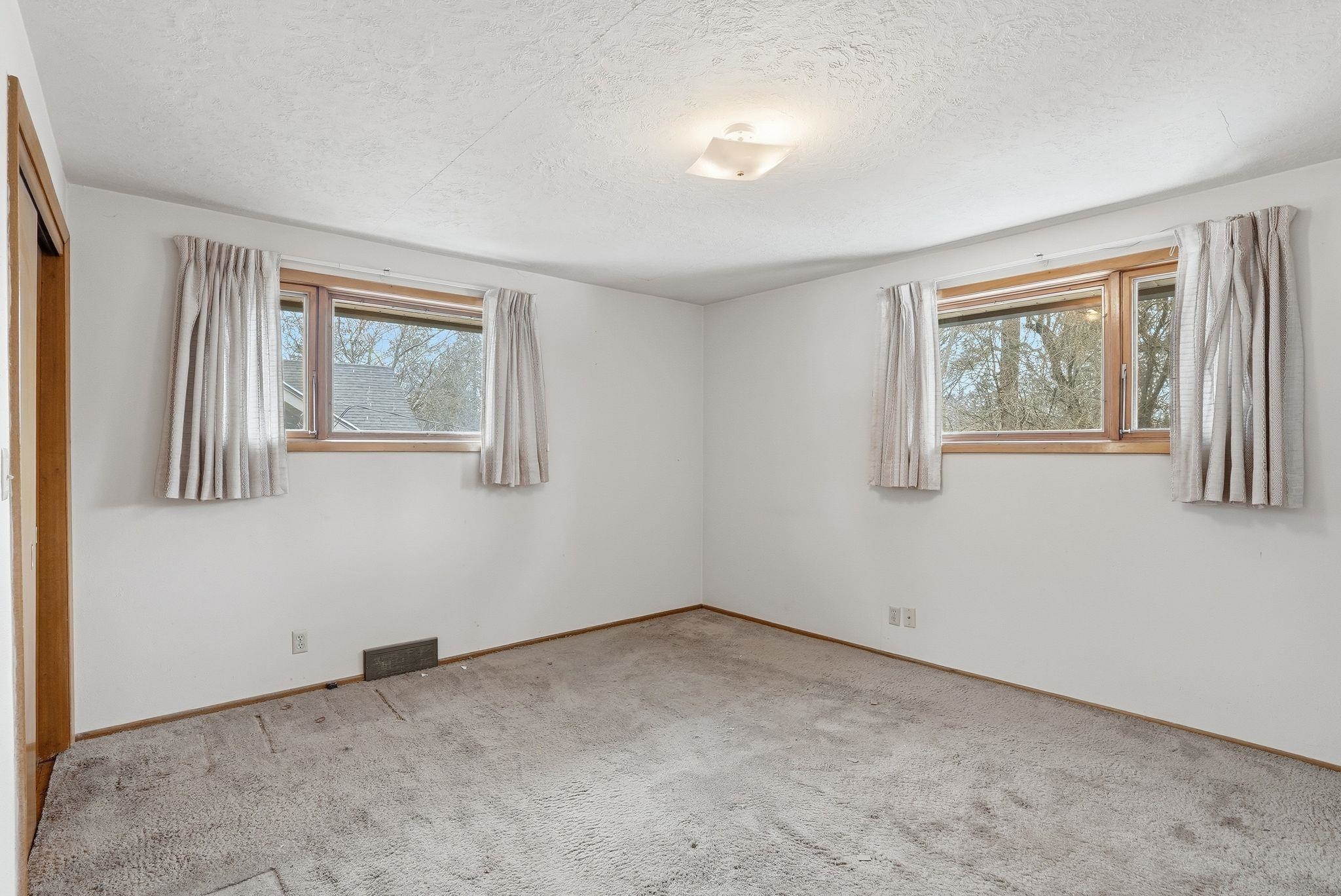 1022 W 16th Ave - Photo 14