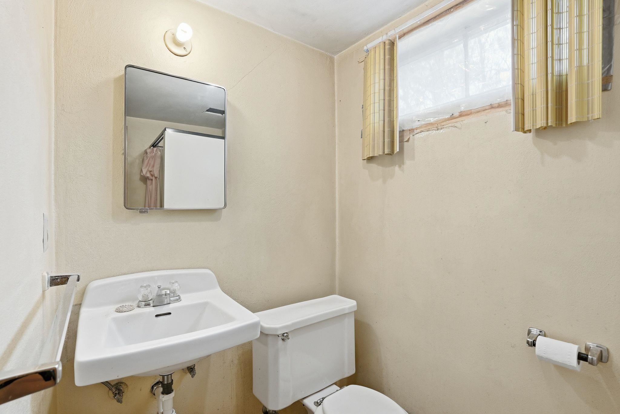 1022 W 16th Ave - Photo 24