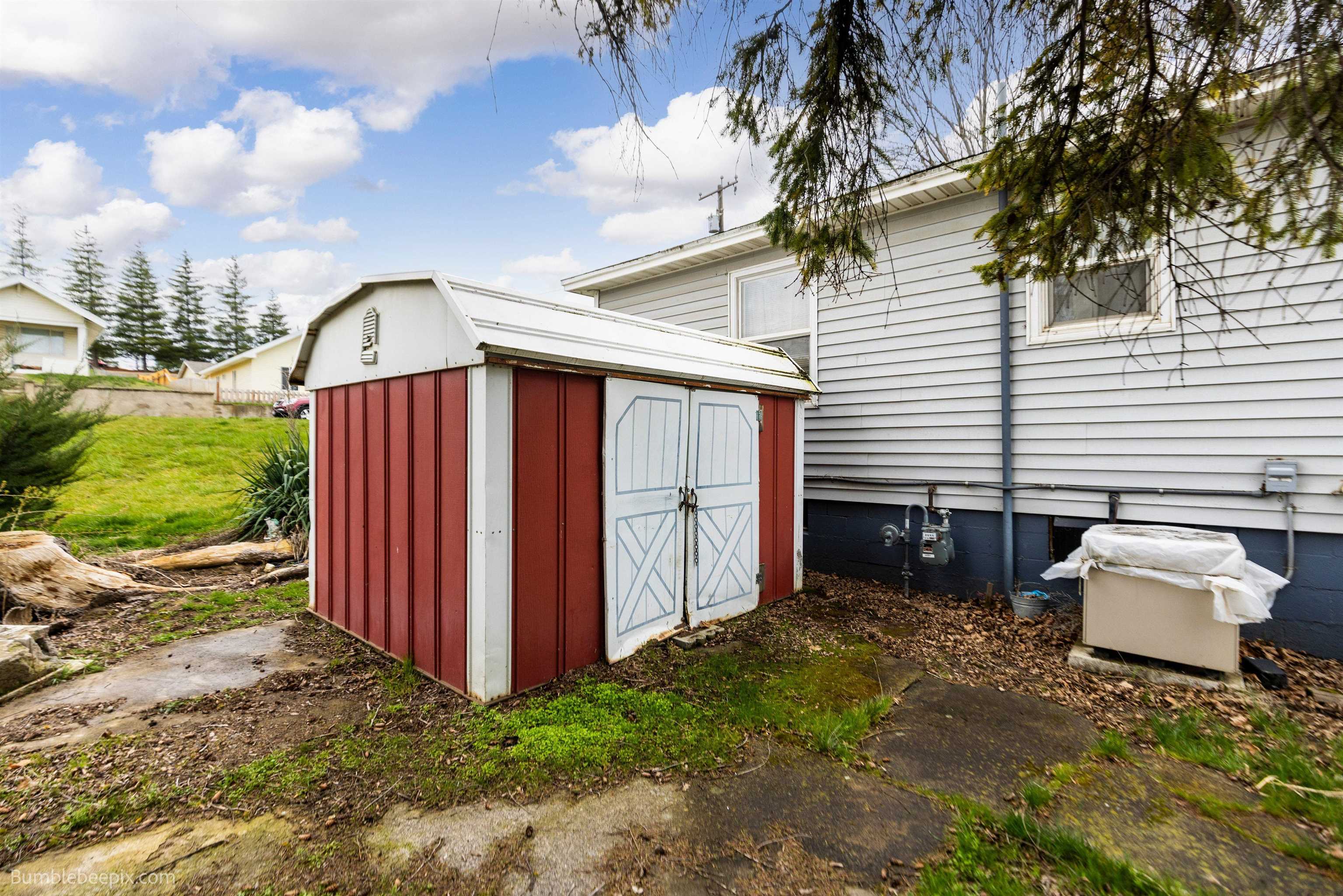 102 N Star Ave - Photo 7