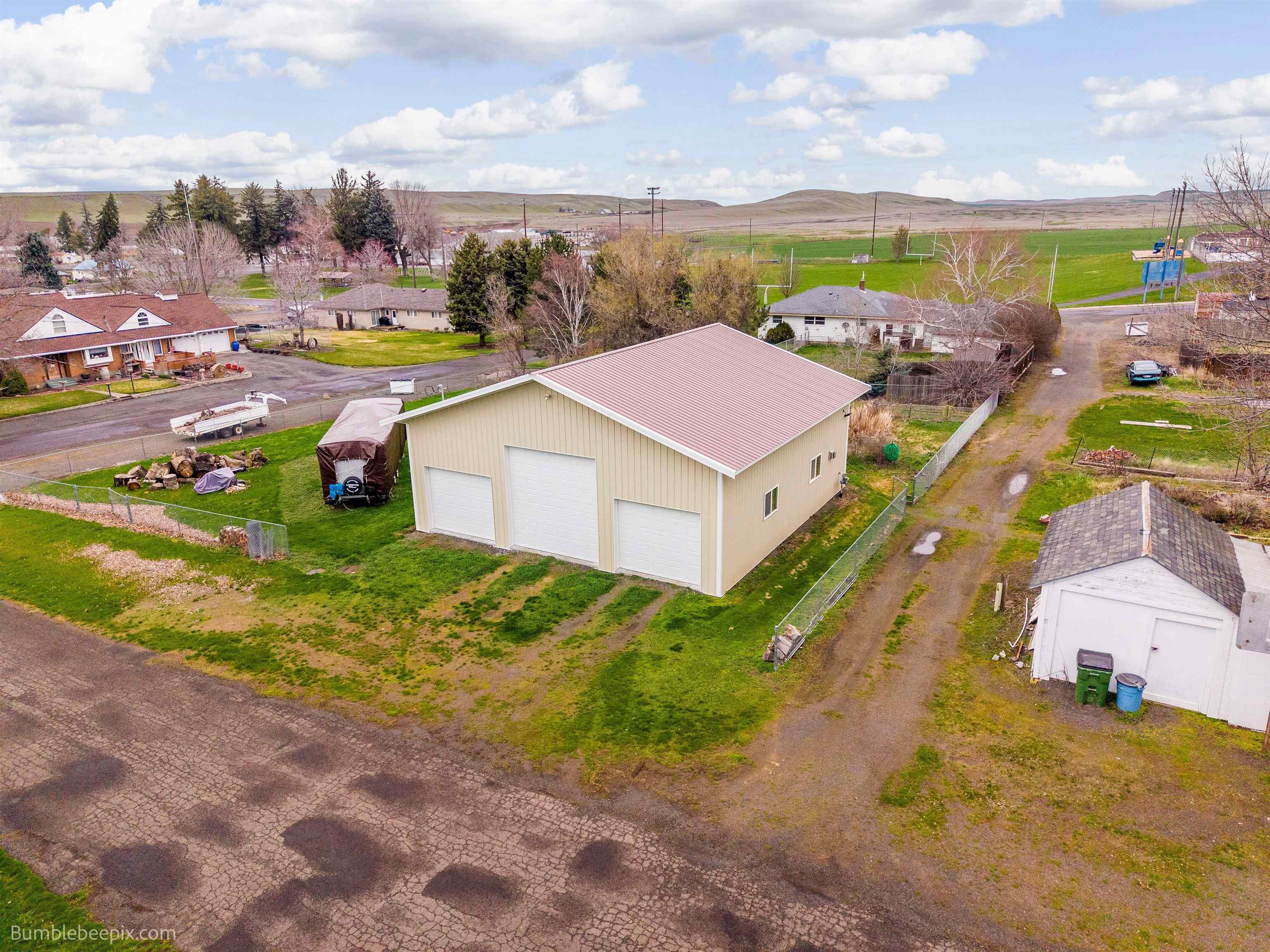 102 N Star Ave - Photo 1