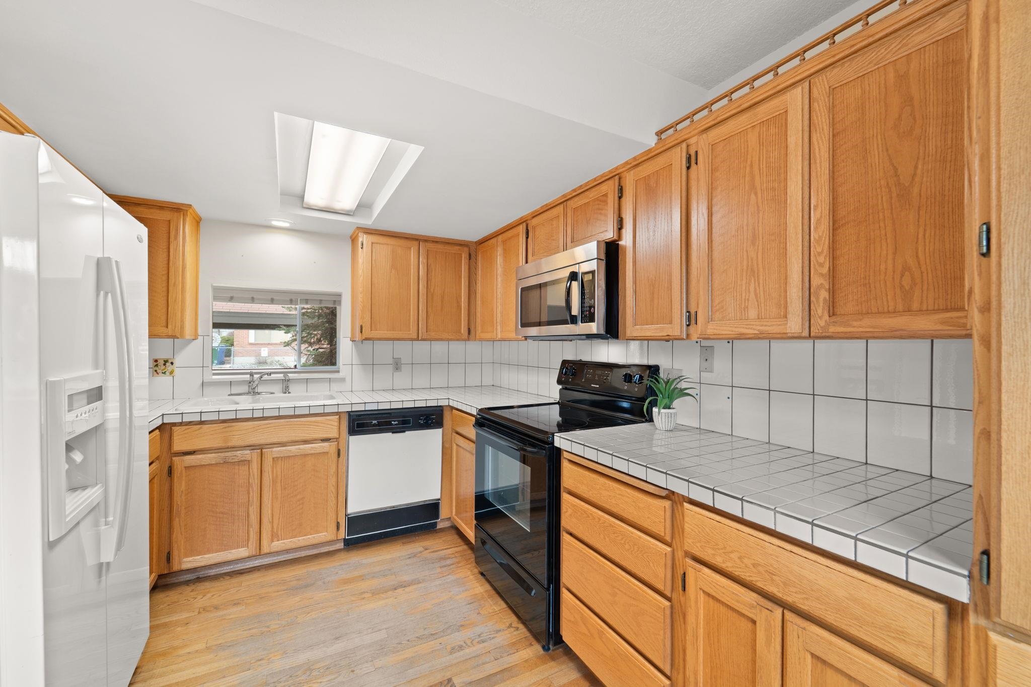 12425 E Olive Ave - Photo 9