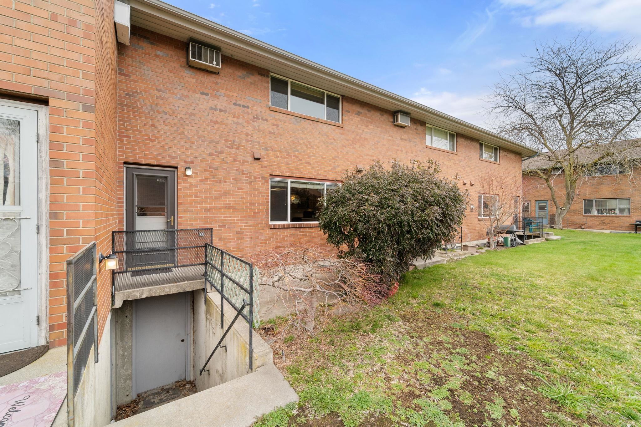 12425 E Olive Ave - Photo 36