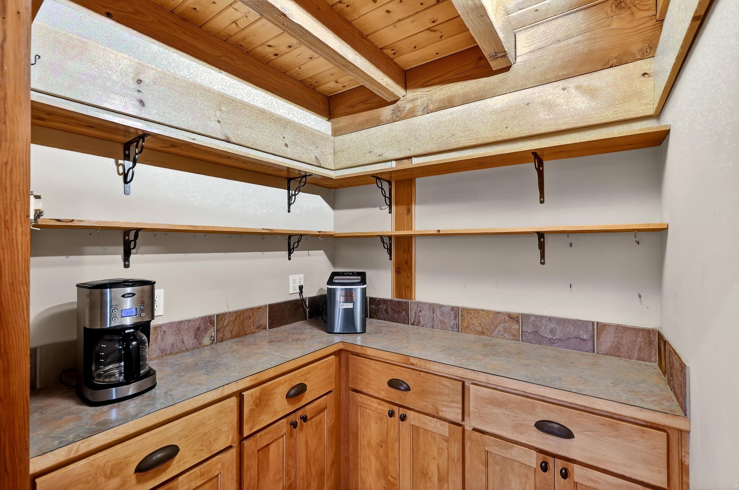 1371 Willms Rd - Photo 8