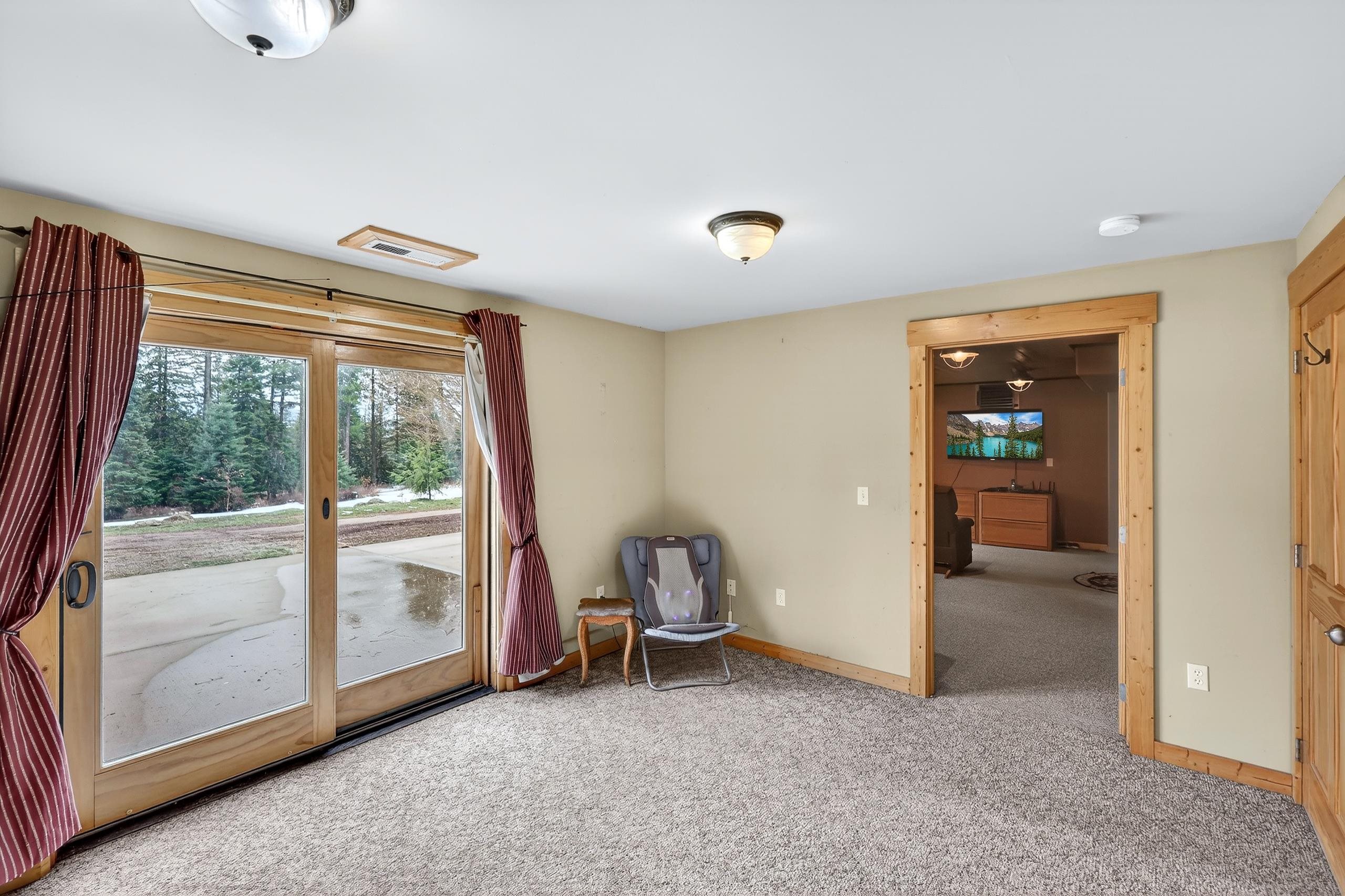 1371 Willms Rd - Photo 25