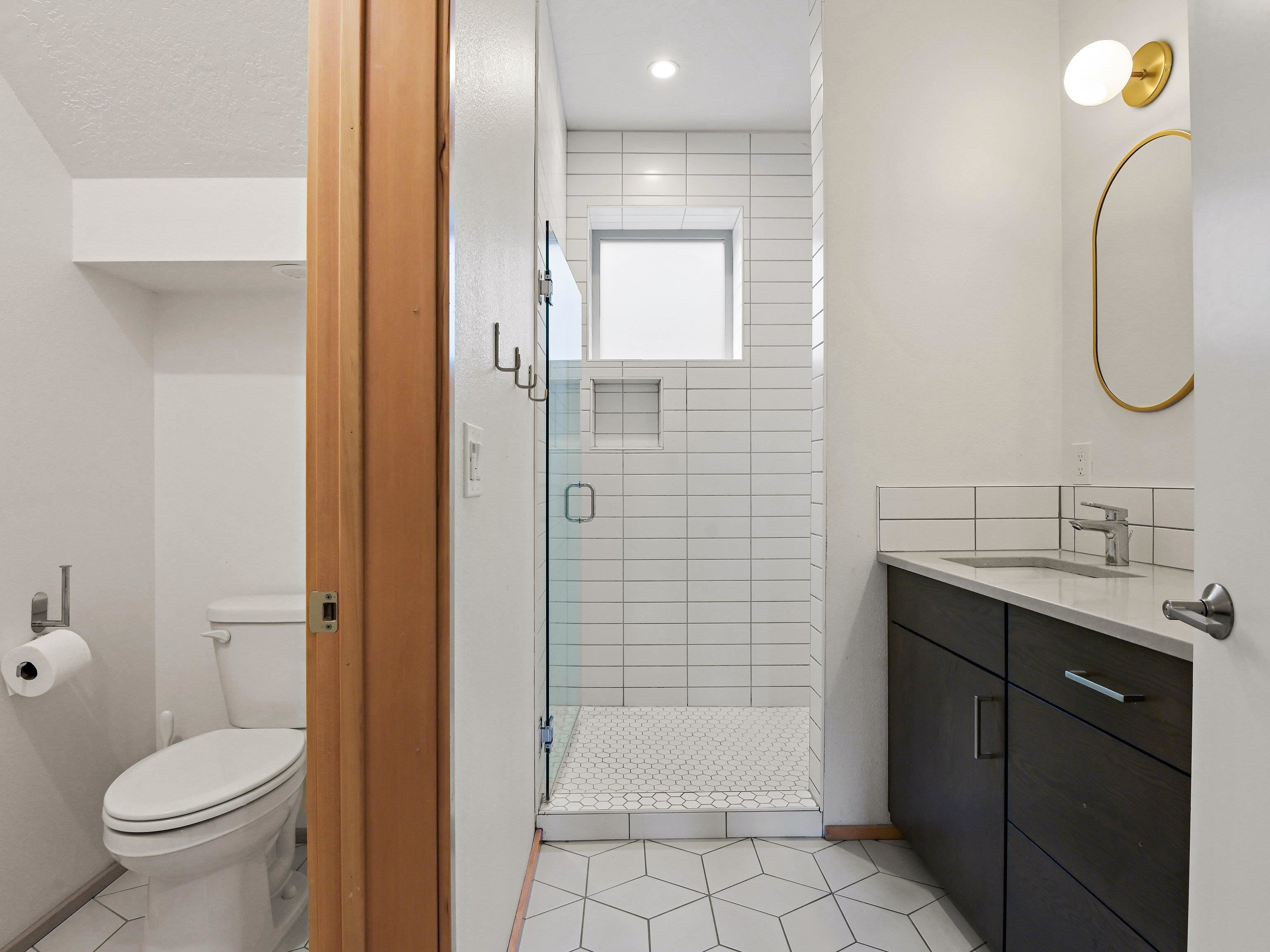 2336 W 1st Ave - Photo 39