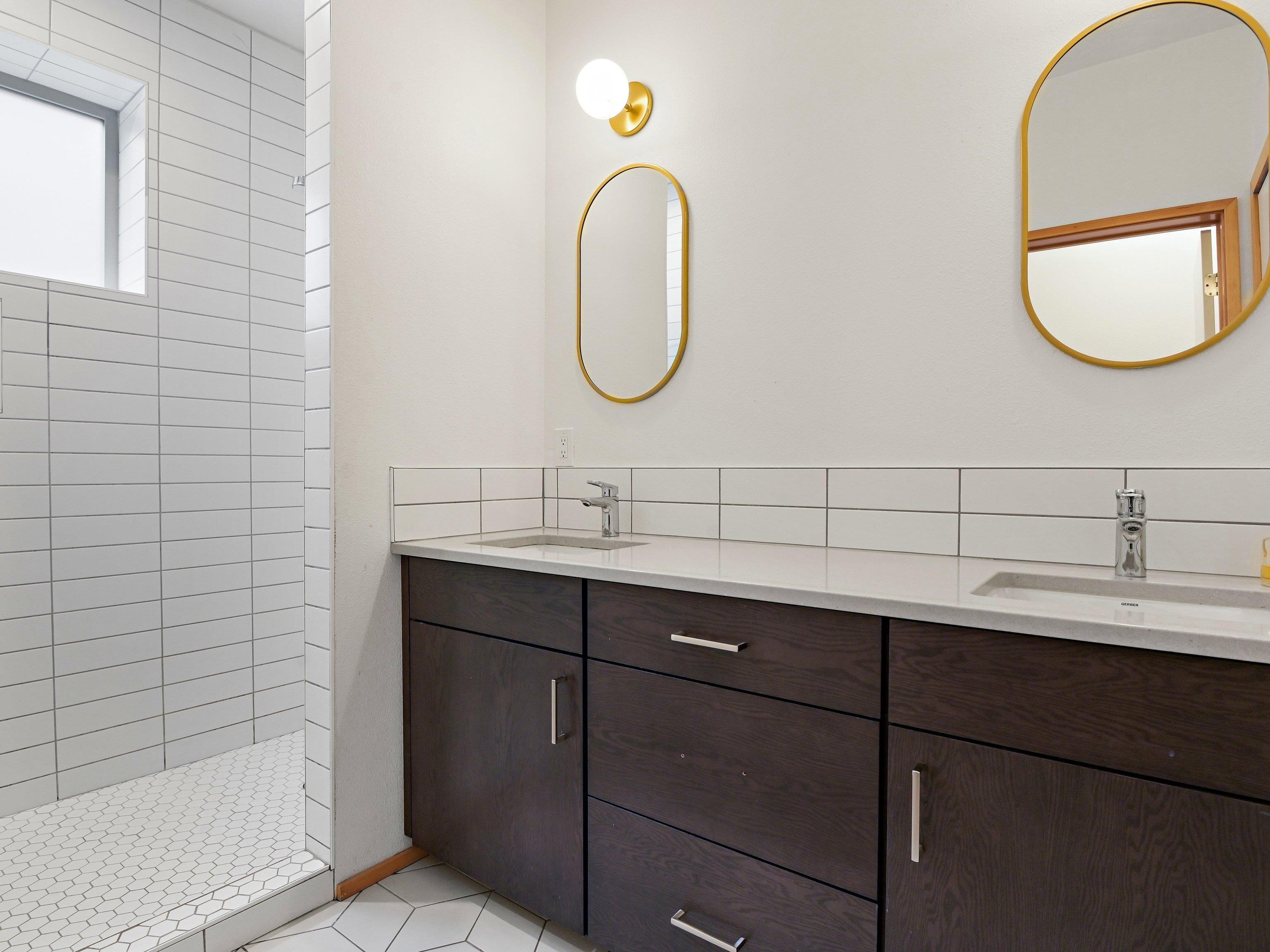 2336 W 1st Ave - Photo 40