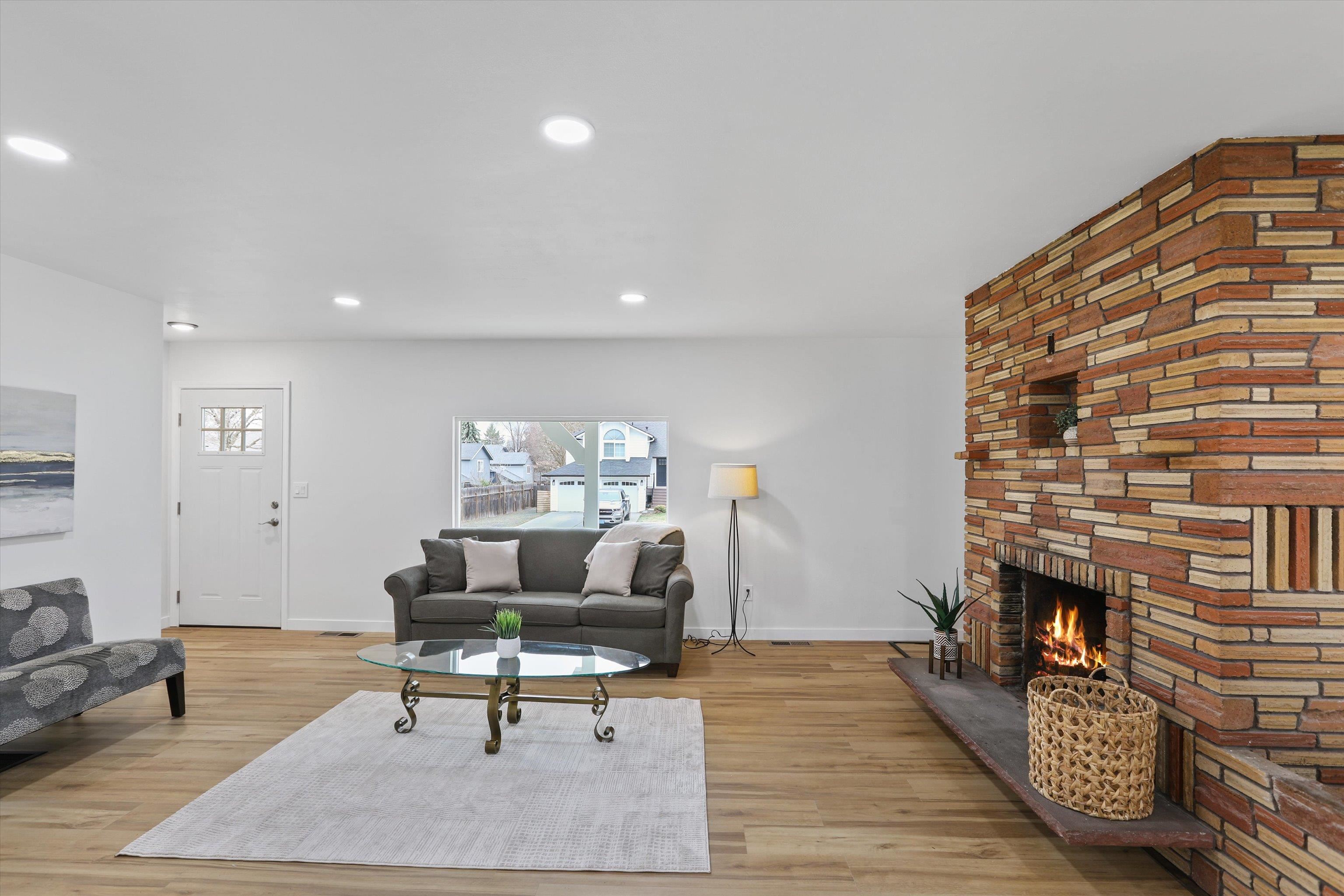 3317 W 7th Ave - Photo 2