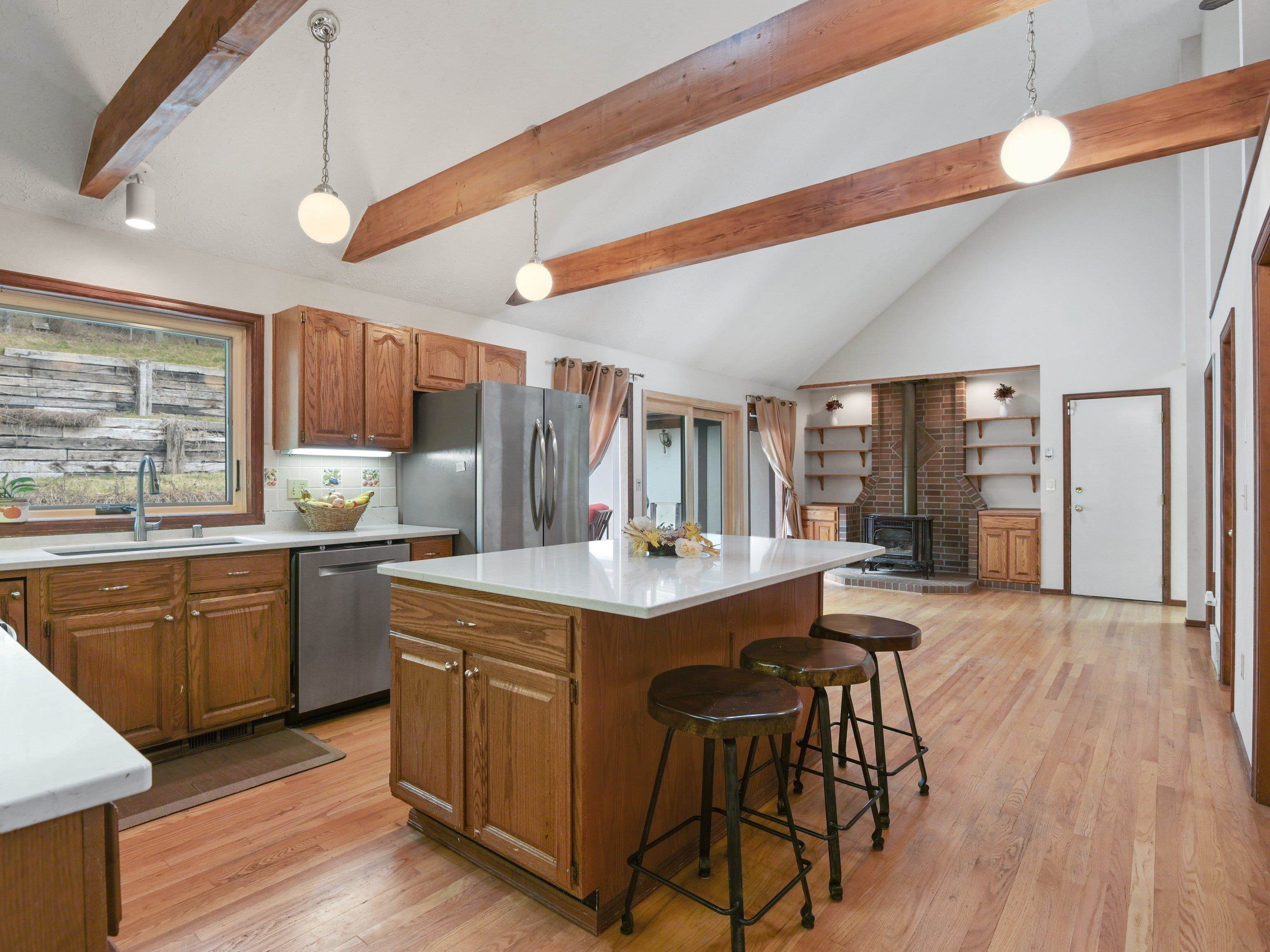 10048 N Seminole Dr - Photo 7