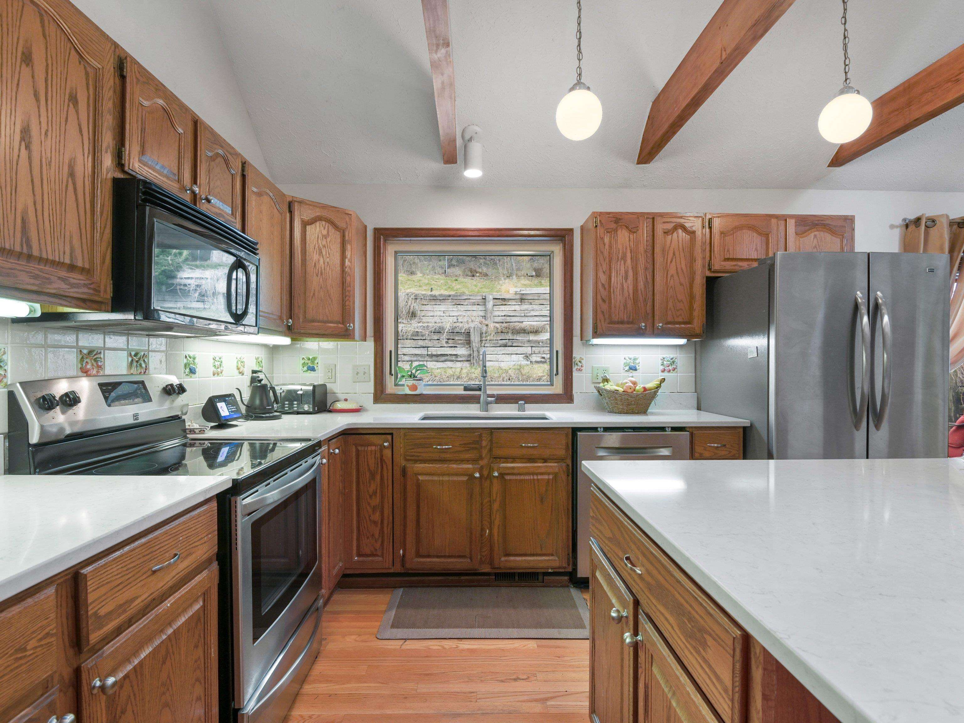 10048 N Seminole Dr - Photo 11