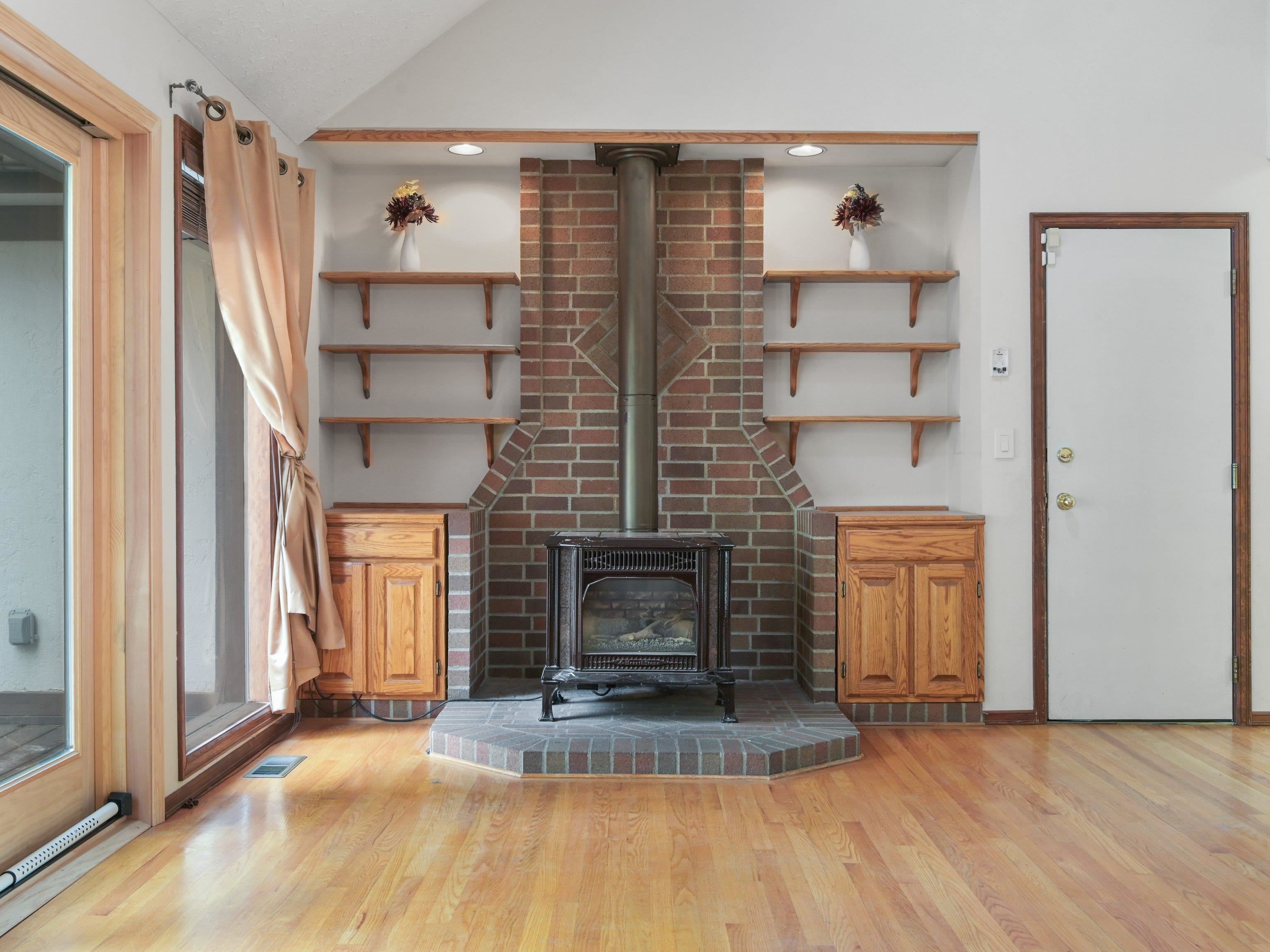 10048 N Seminole Dr - Photo 17