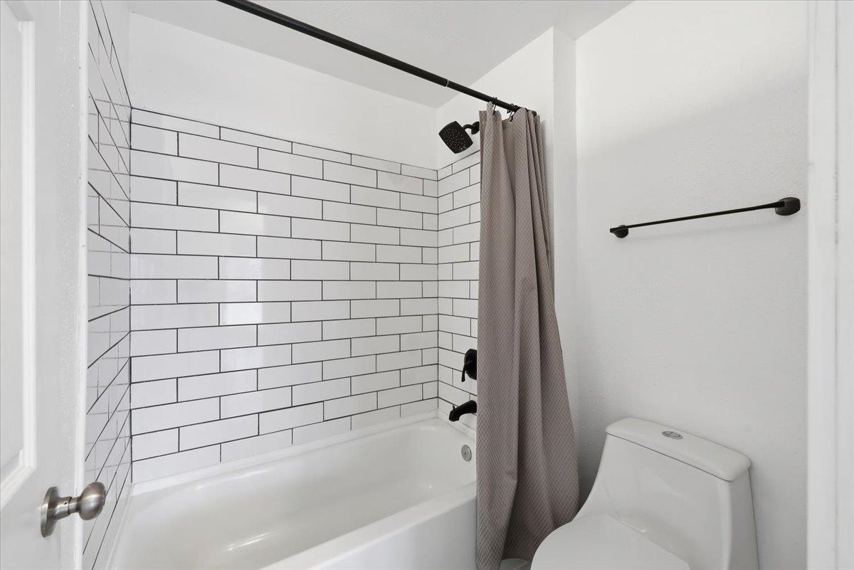 3219 E 36th Ave - Photo 10