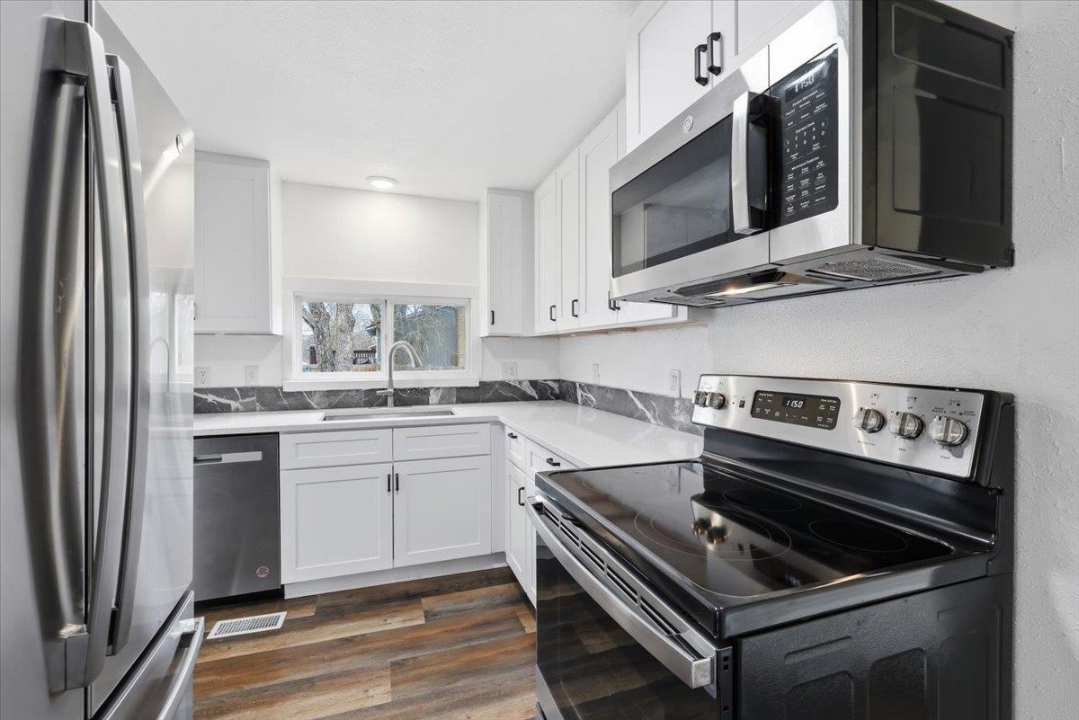3219 E 36th Ave - Photo 15