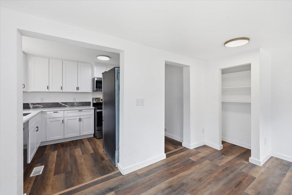3219 E 36th Ave - Photo 17