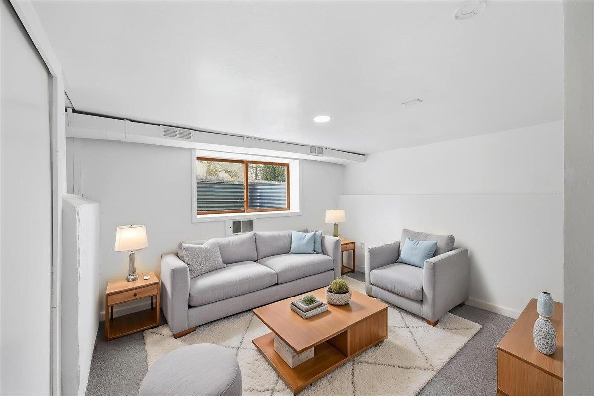 3219 E 36th Ave - Photo 26