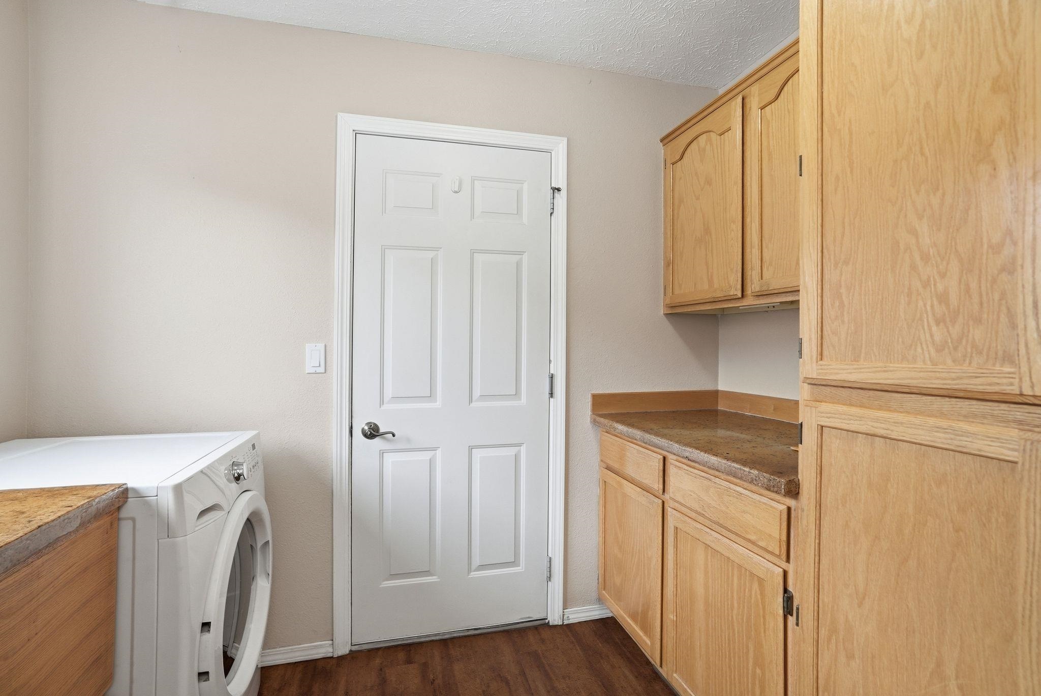 520 N Village Ln - Photo 22