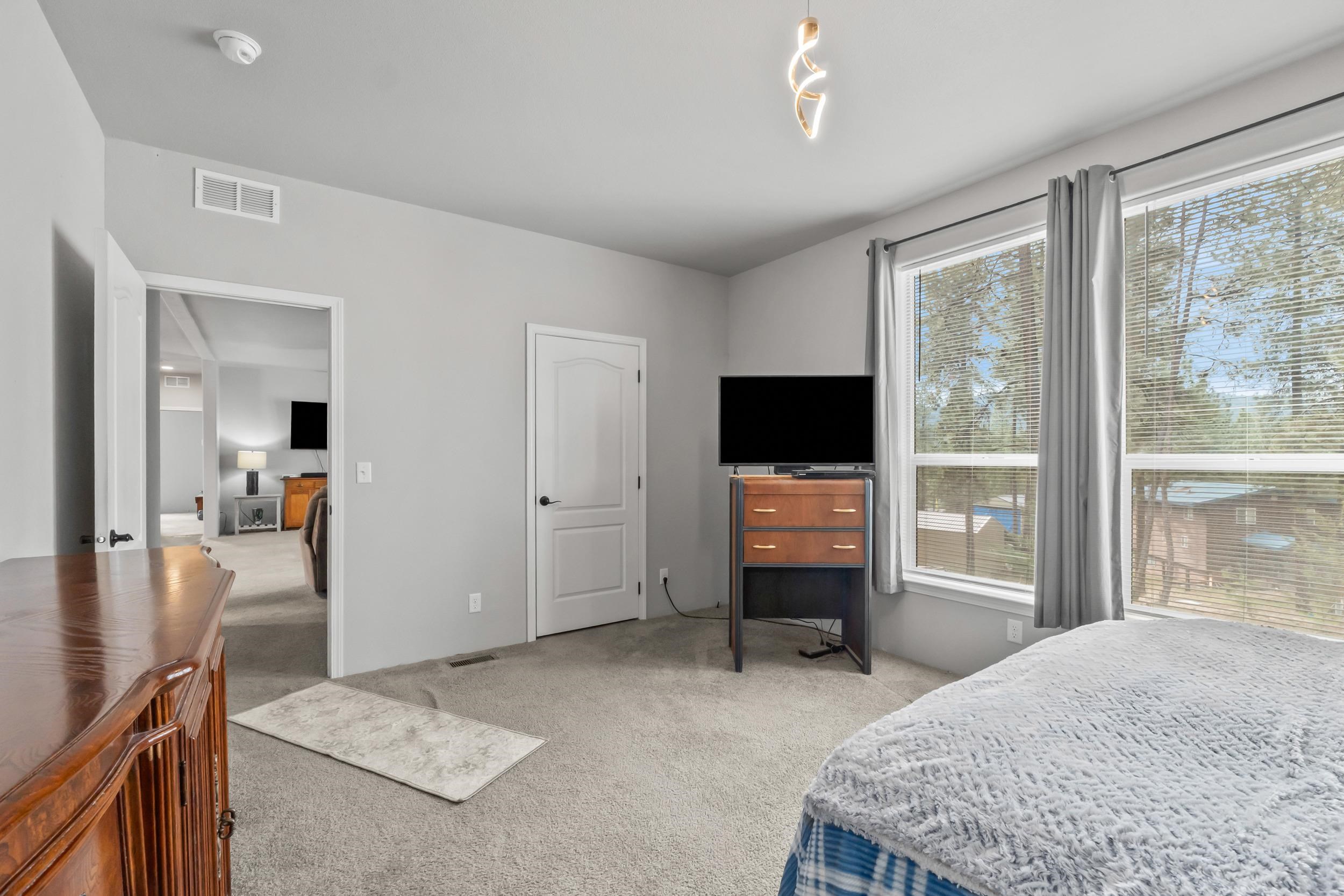 1477 D College Ln - Photo 15