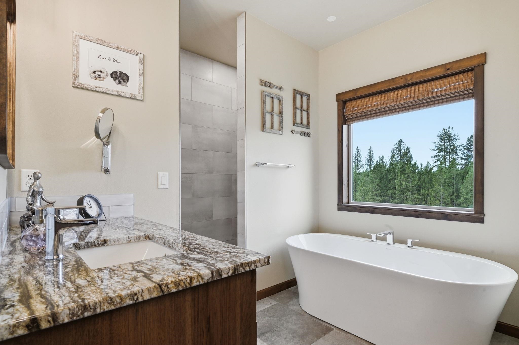 31914 N Zander Ln - Photo 10